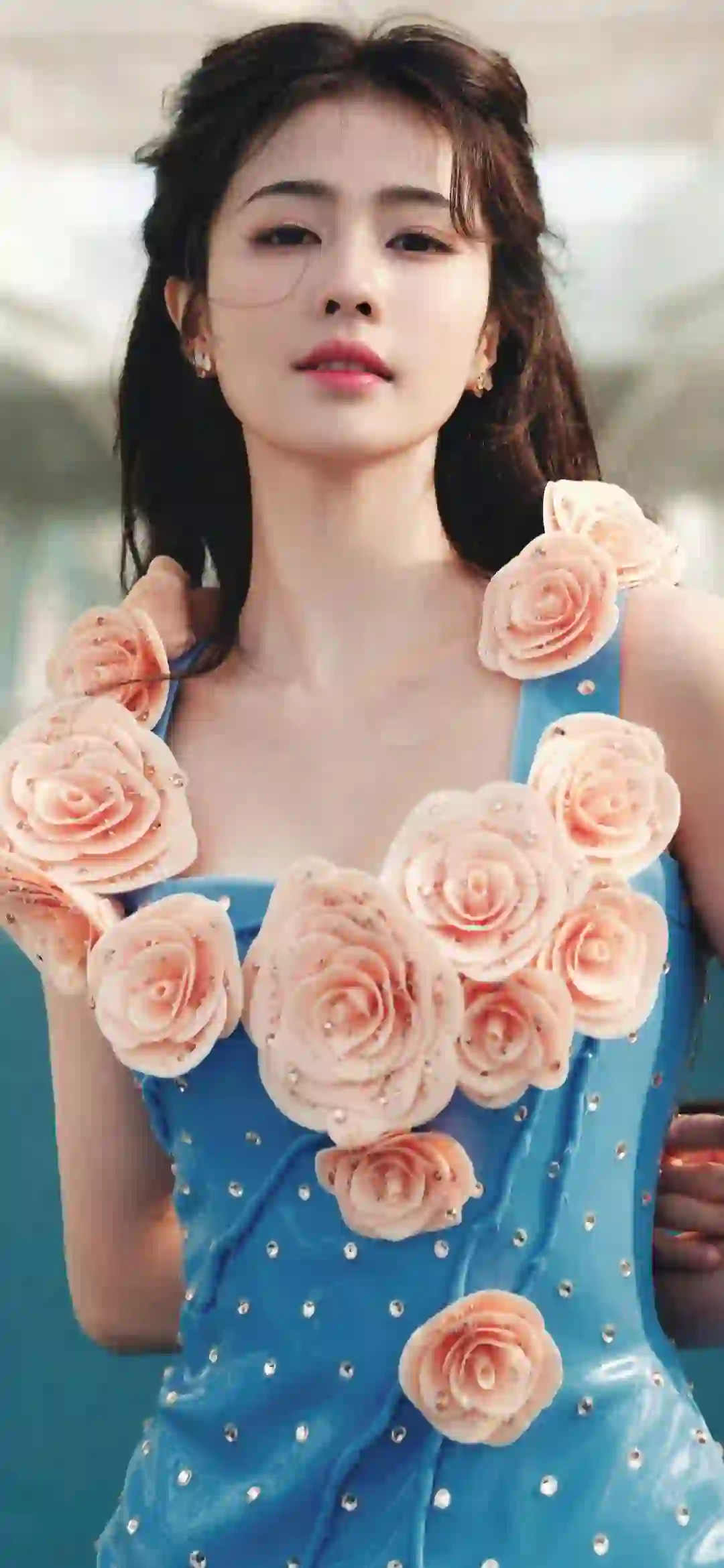 白鹿 性感美女 花 蓝色长裙美女