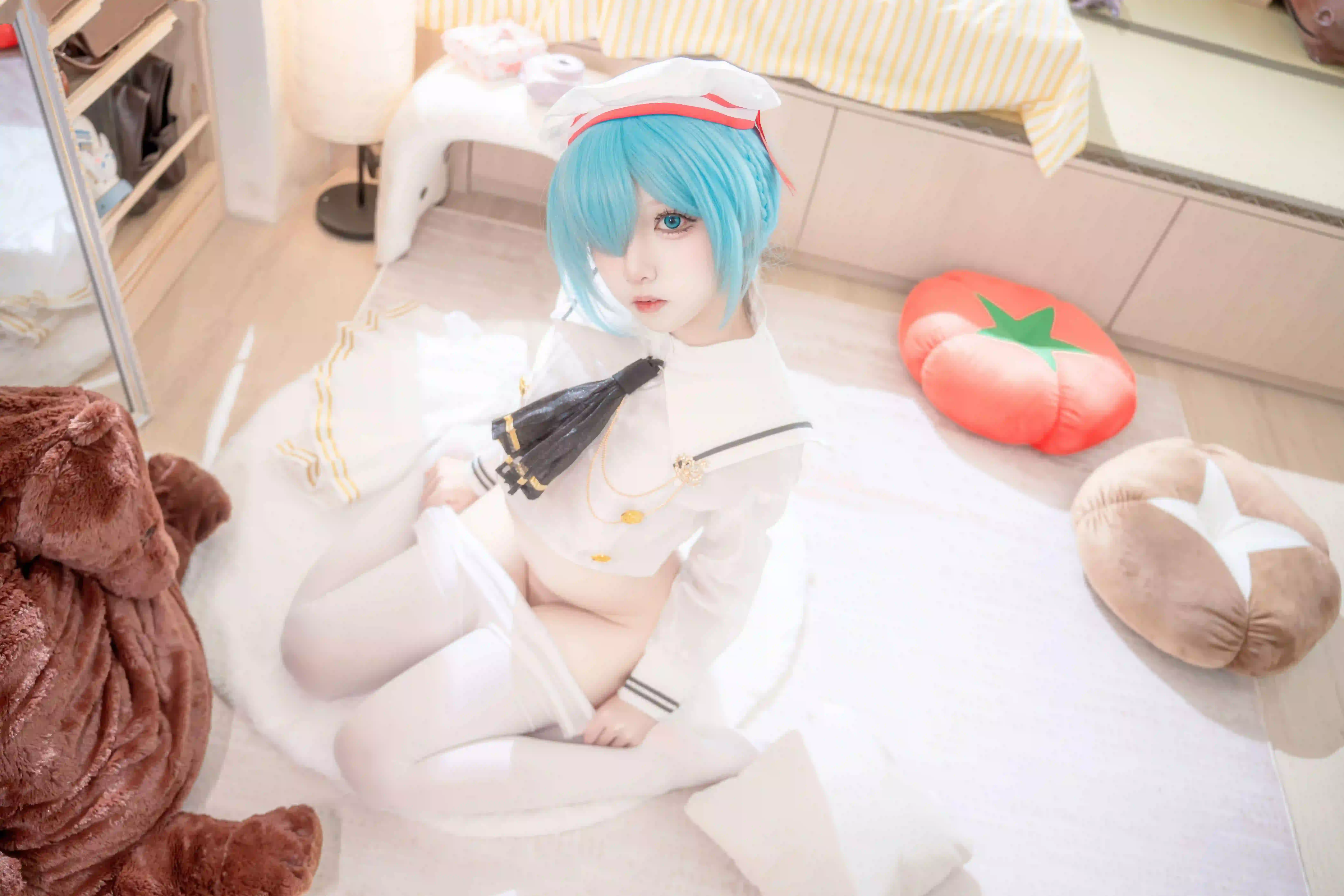 蓝色头发  性感美女 居家写真 丝袜美腿