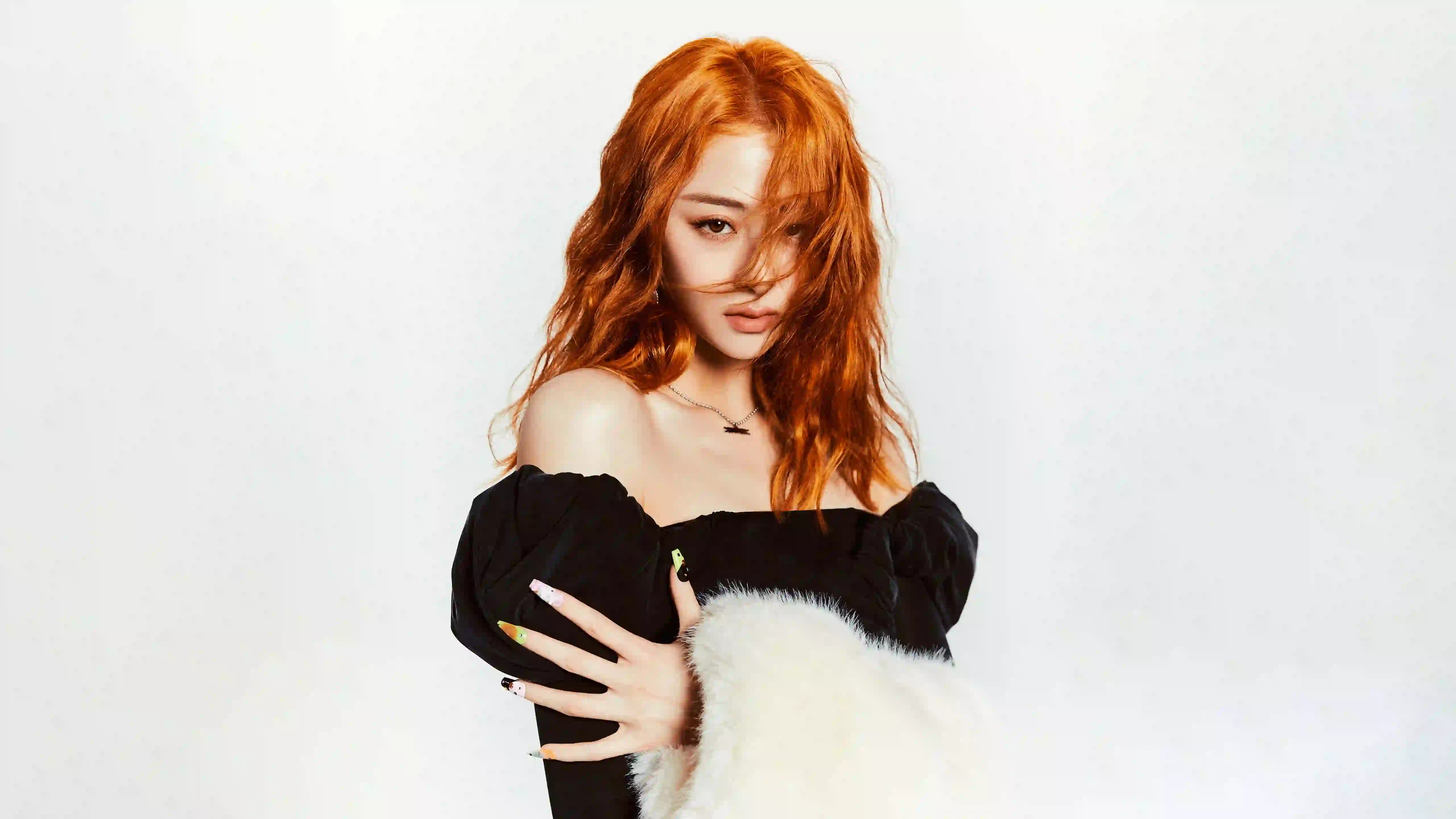 黄色头发 抹胸美女 写真 性感美女