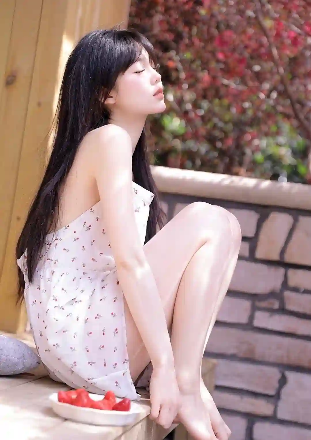 碎花裙女孩 可爱女孩 白色裙子 长发可爱美女 写真