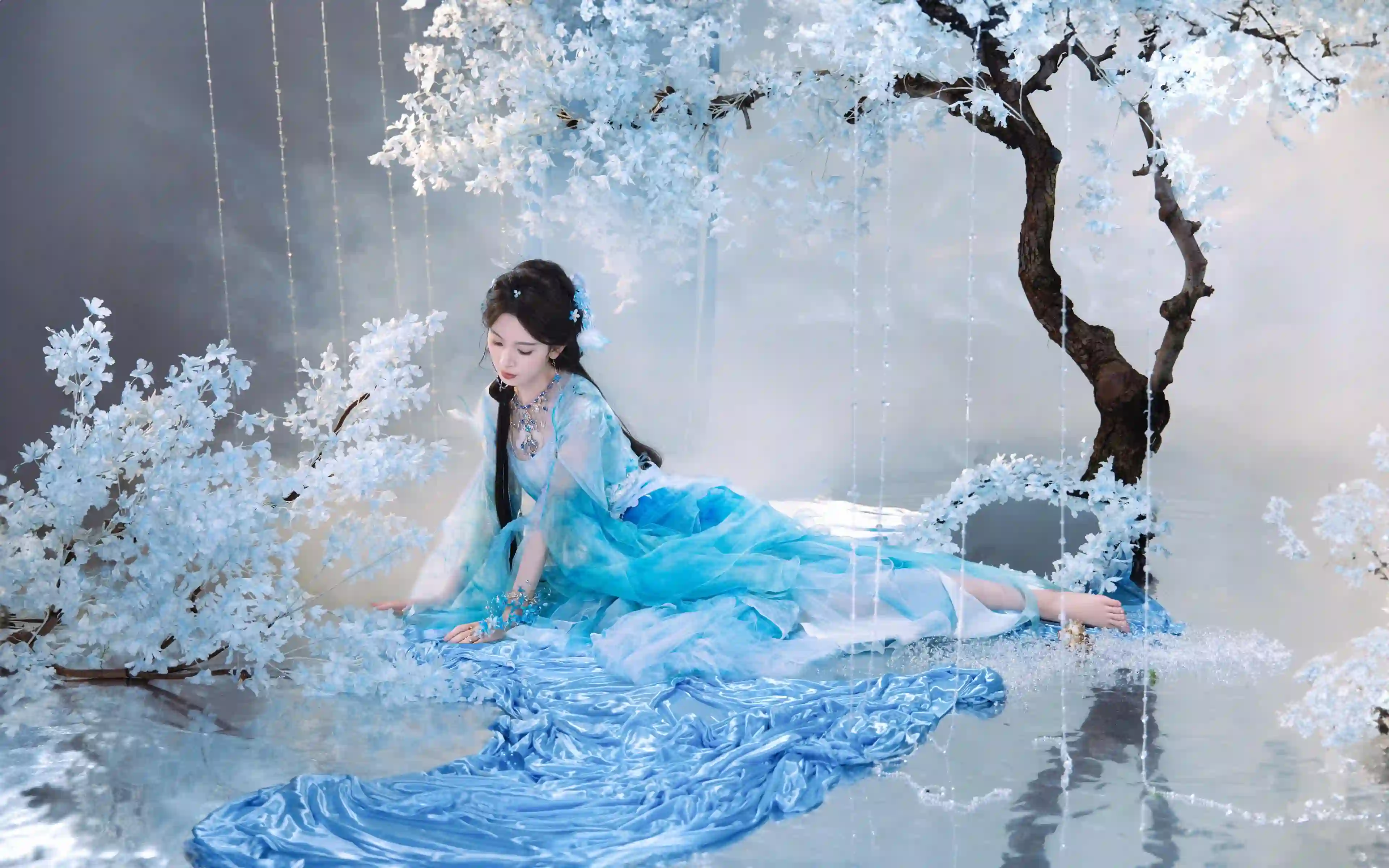 陈瑶 唯美蓝色古装 蓝色古装汉服美女 美女明星