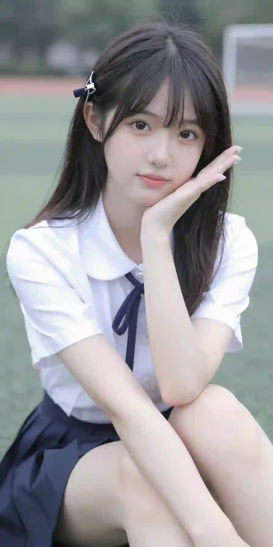 长发jk美女 学院风 甜美 微笑 操场