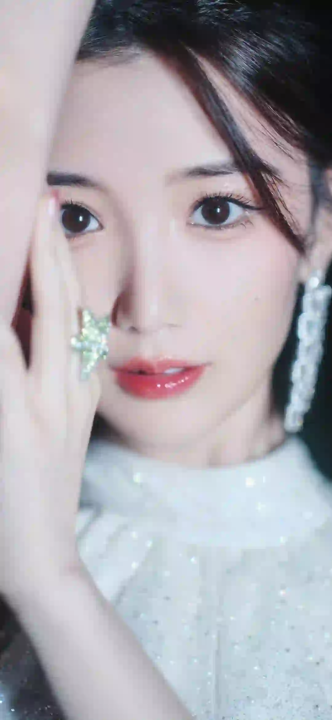 美女明星 毛晓彤 性感 白色裙子