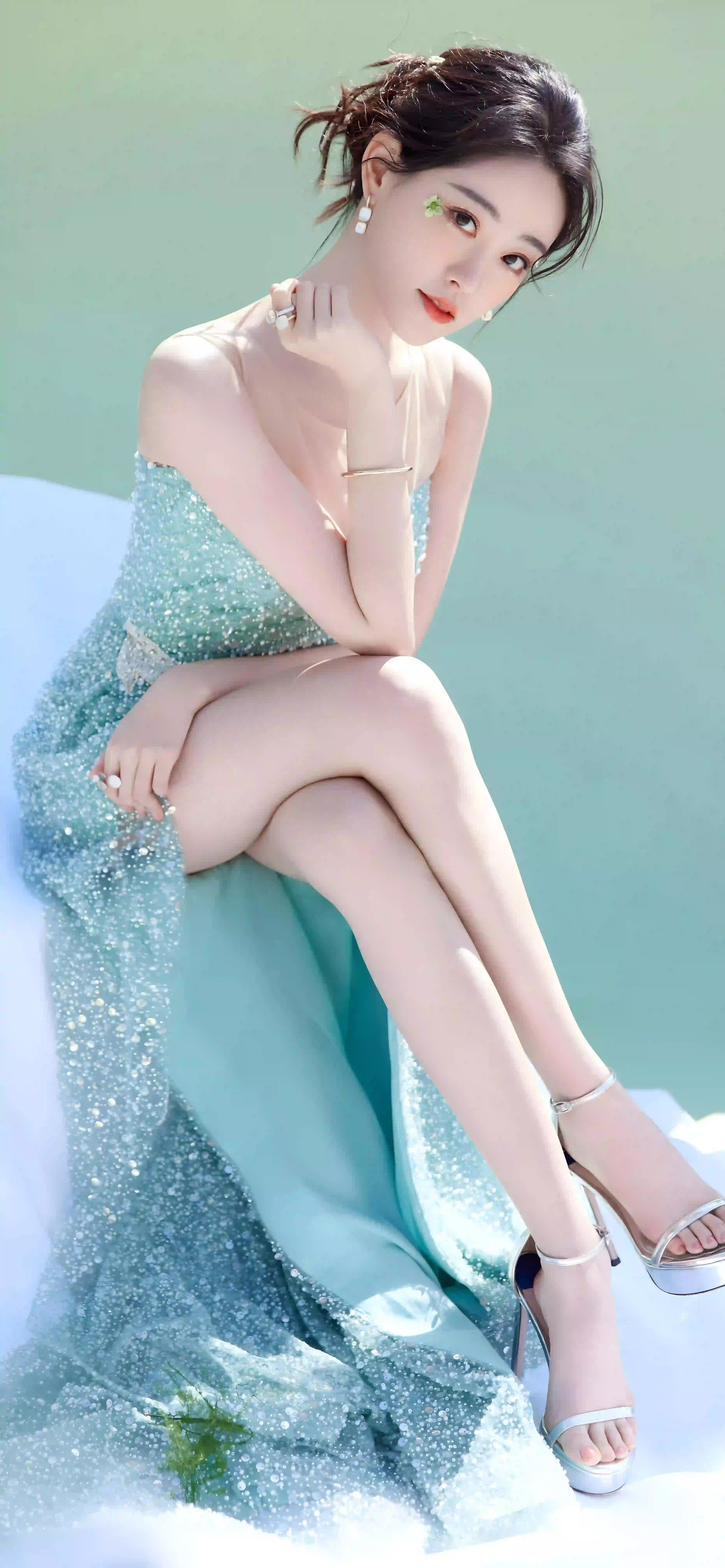 长发清纯美女 长腿美女 祝绪丹 可爱 清纯 户外 写真 3