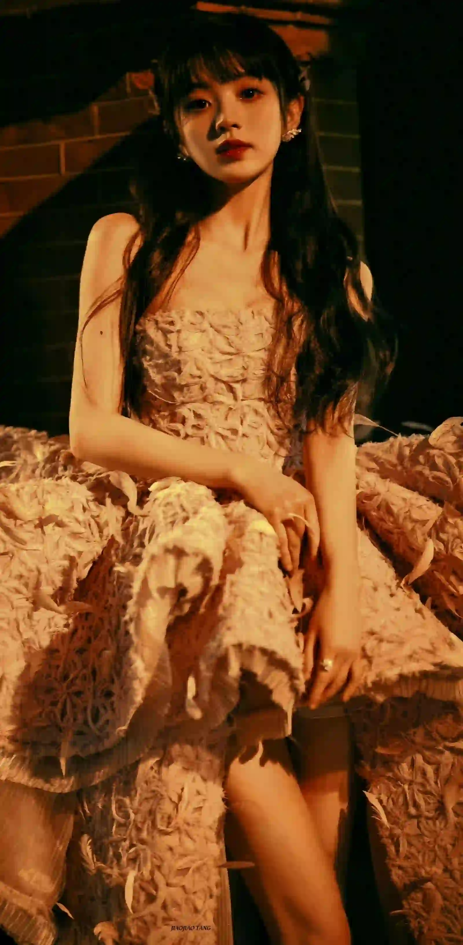 长发美女 黄色灯光 田曦薇