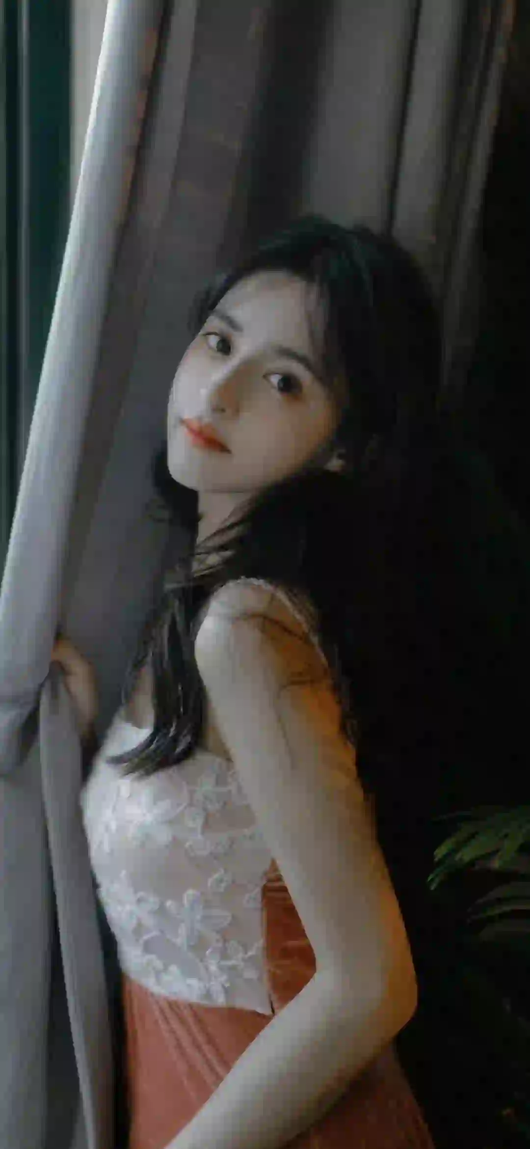 长发美女 居家写真