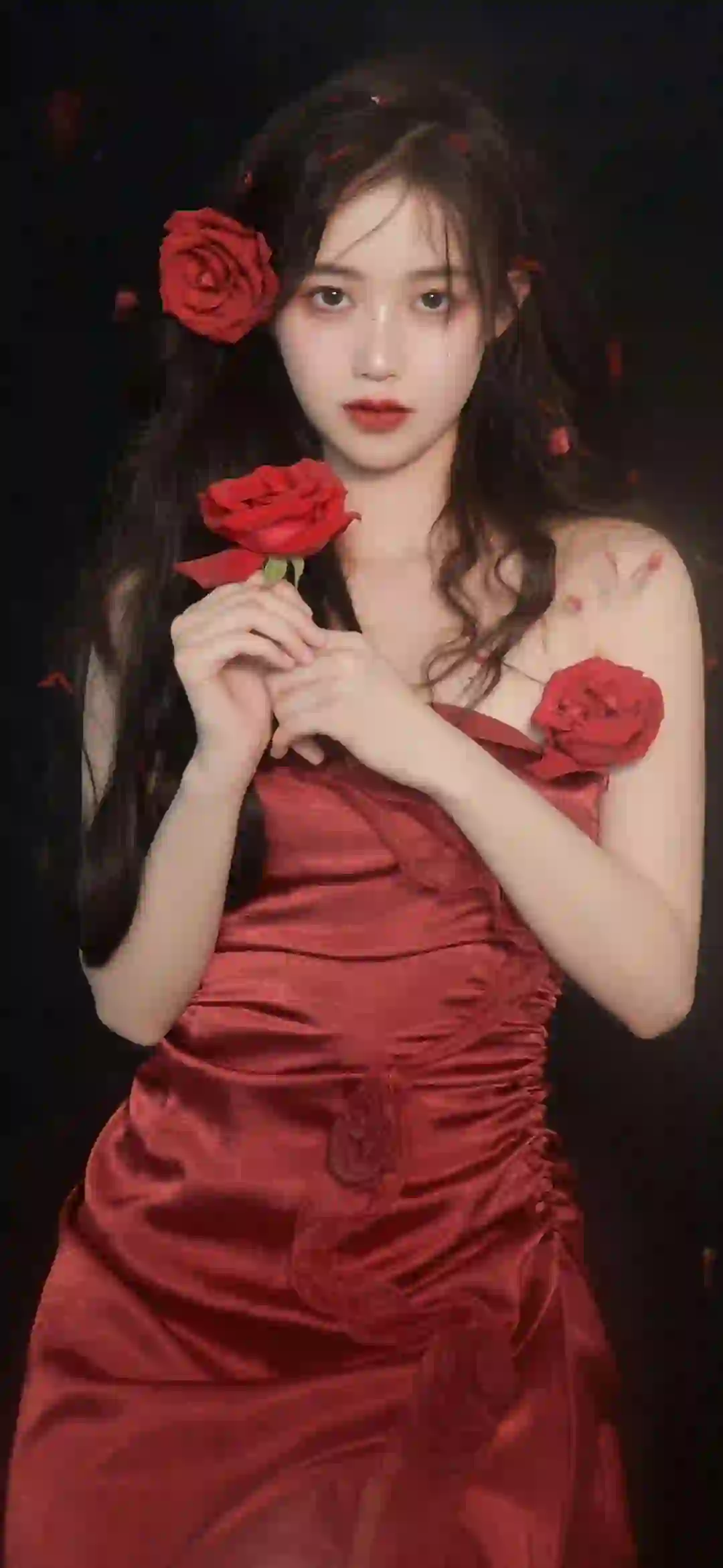 玫瑰花女孩 红色长裙 玫瑰 
