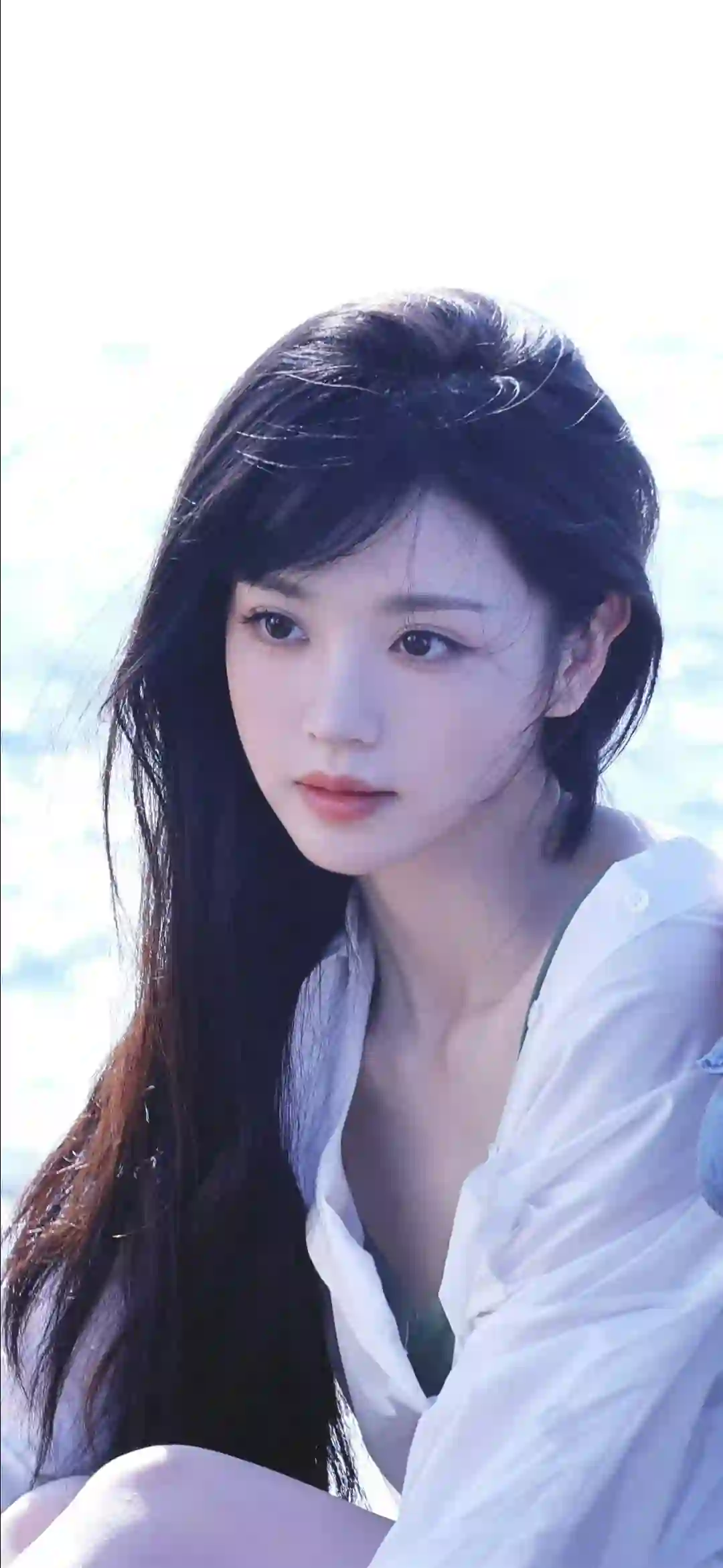 海边 白色衣服 章若楠
