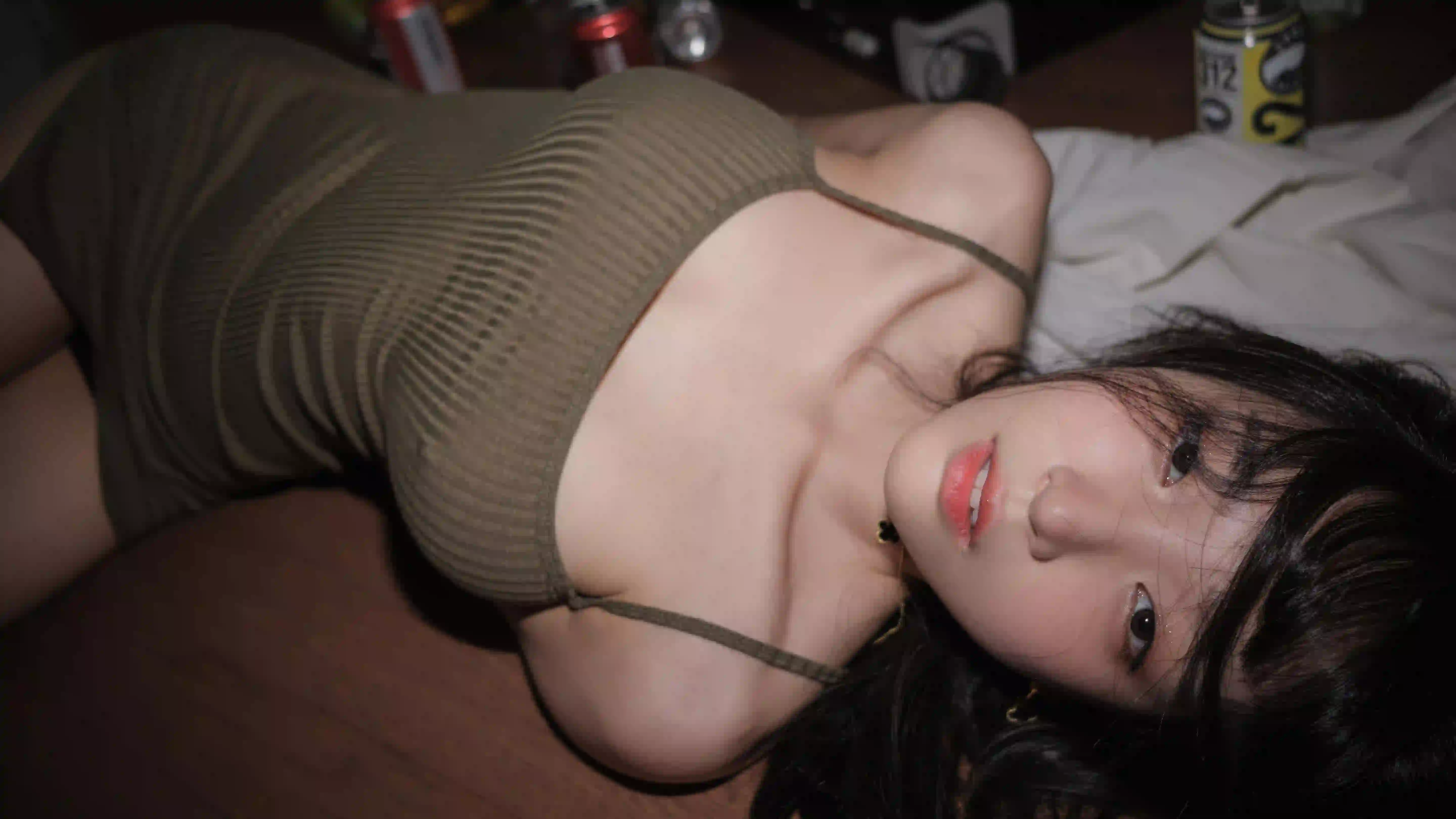 居家写真 性感美女 吊带美女 