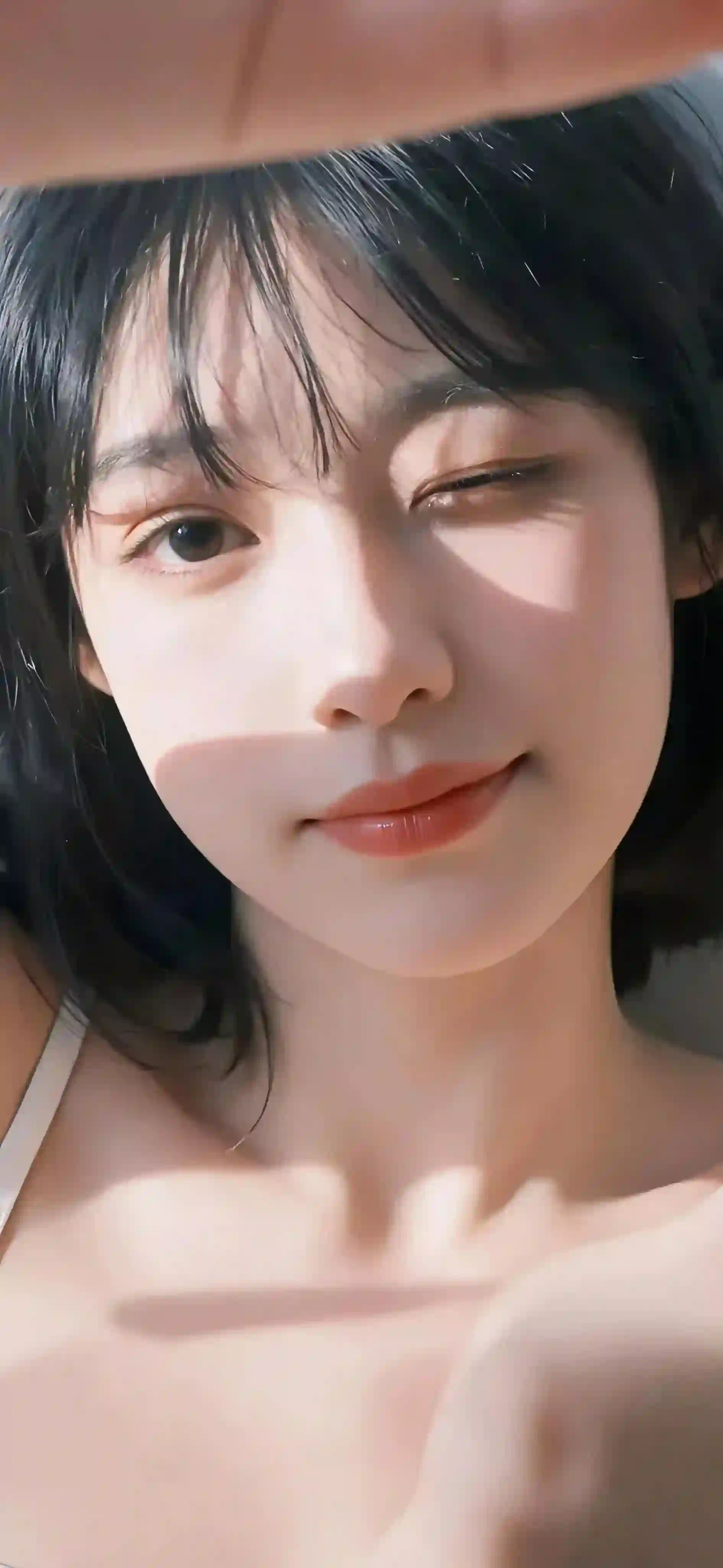 可爱清纯美女 白色吊带  纯欲 