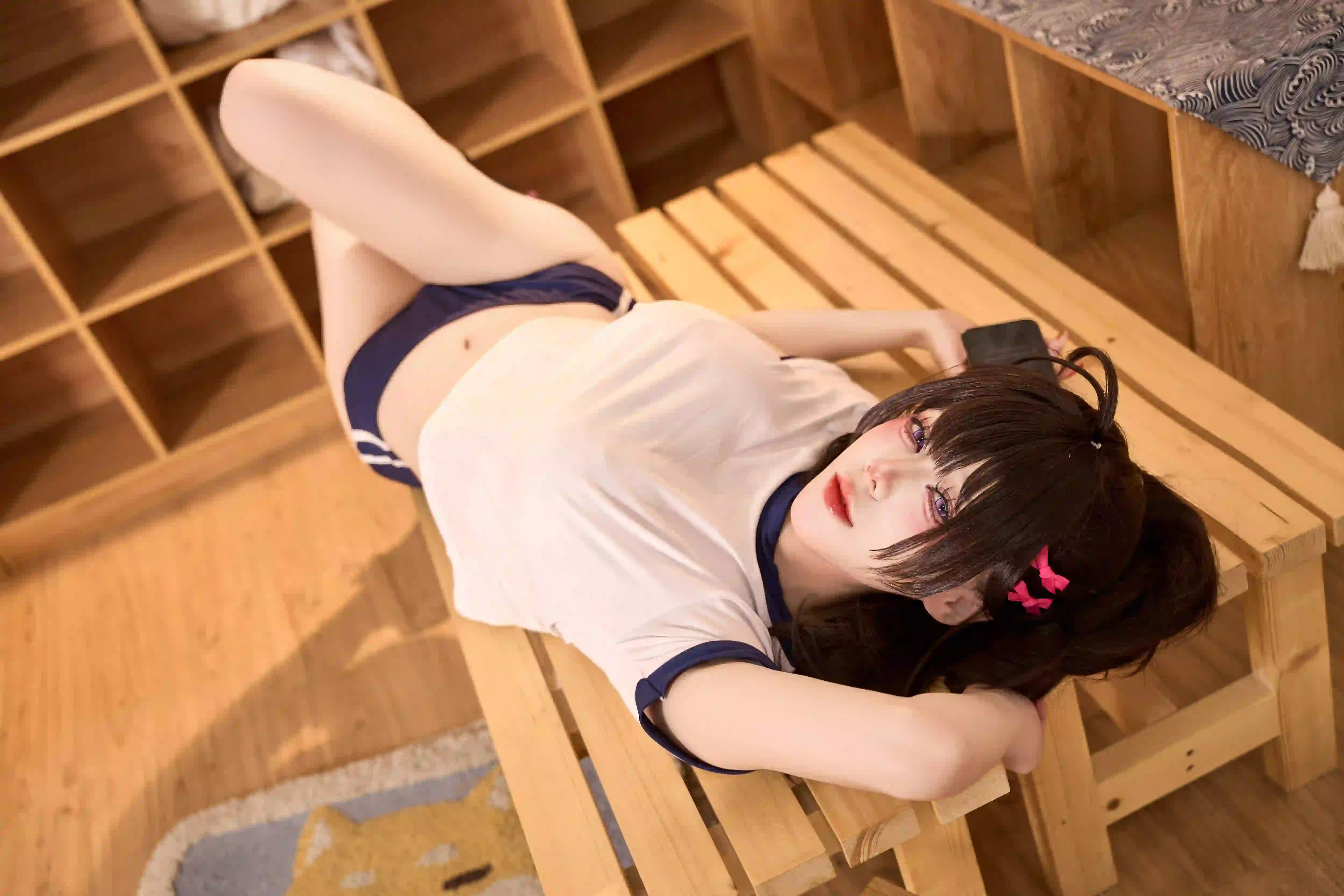 可爱 长发美女 性感 长腿美女