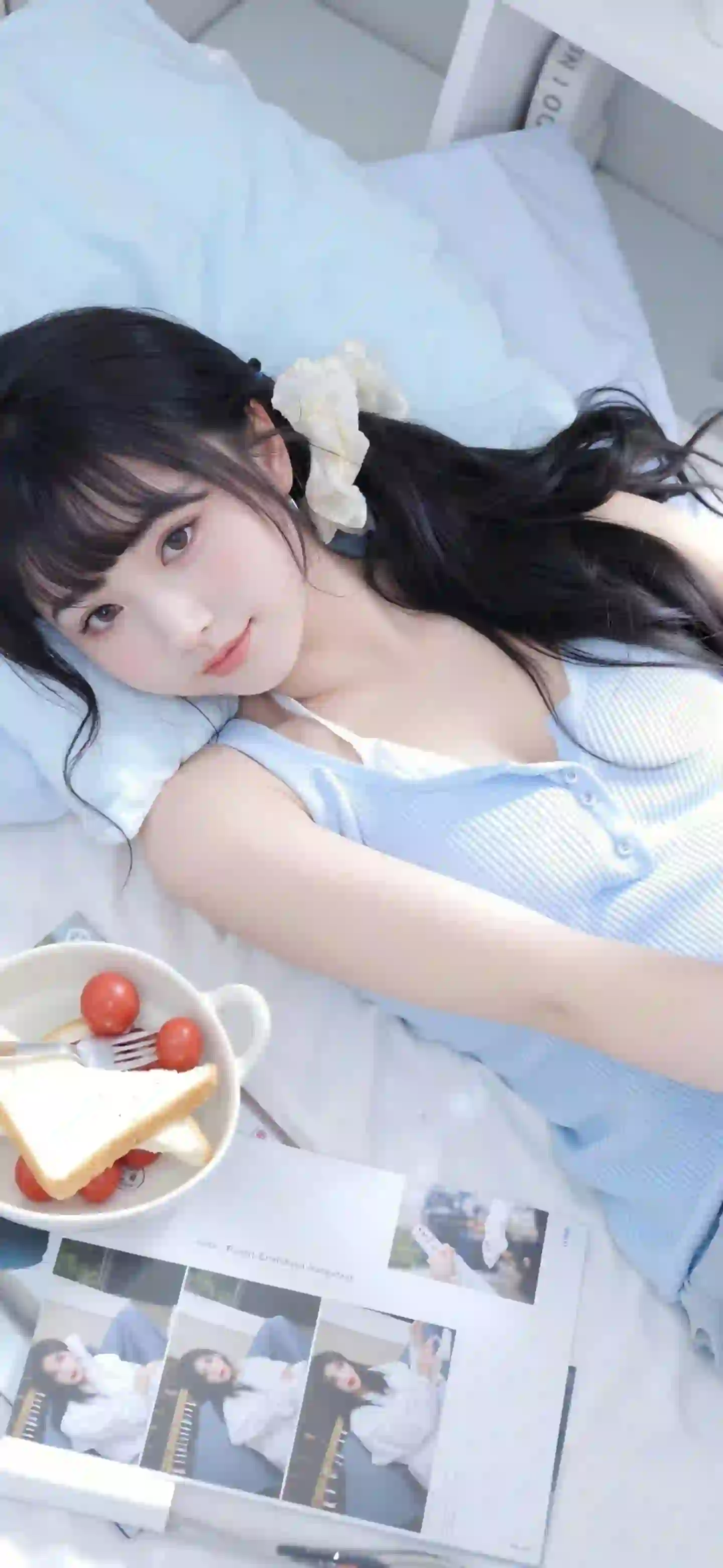 美女 长发美女 唯美 清纯 蓝色衣服 居家写真
