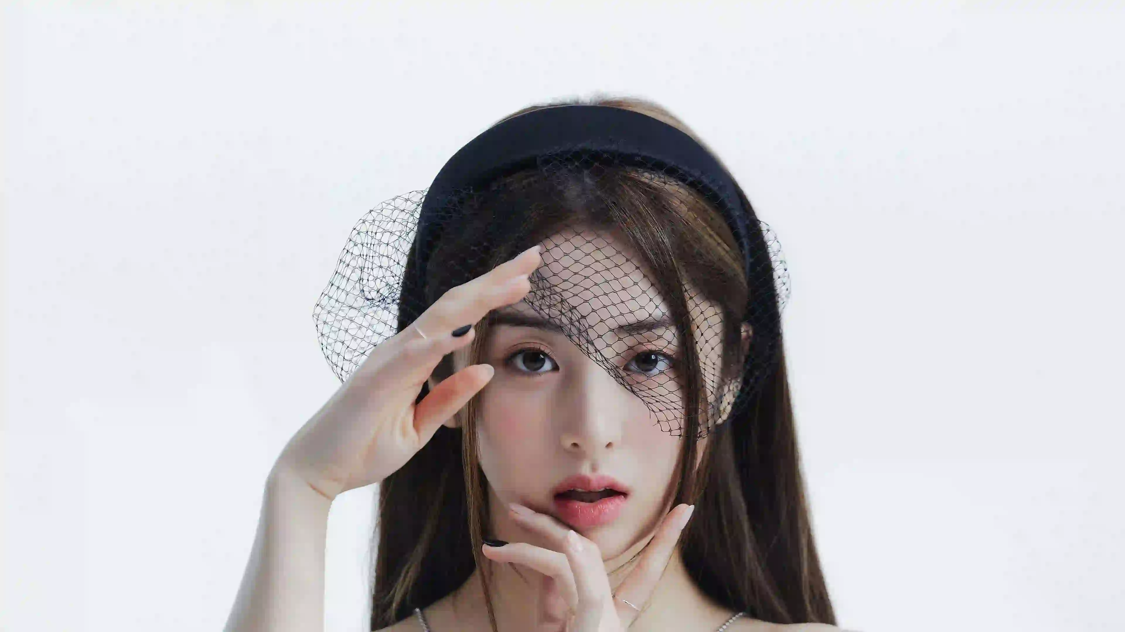 韩国美女 写真 纯色背景 白色背景