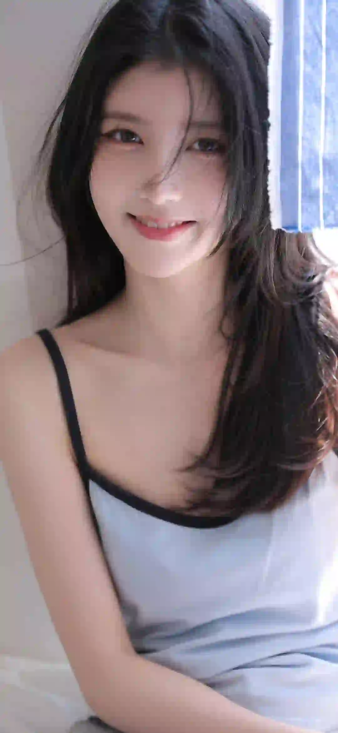 长发美女 吊带美女 清纯美女 居家