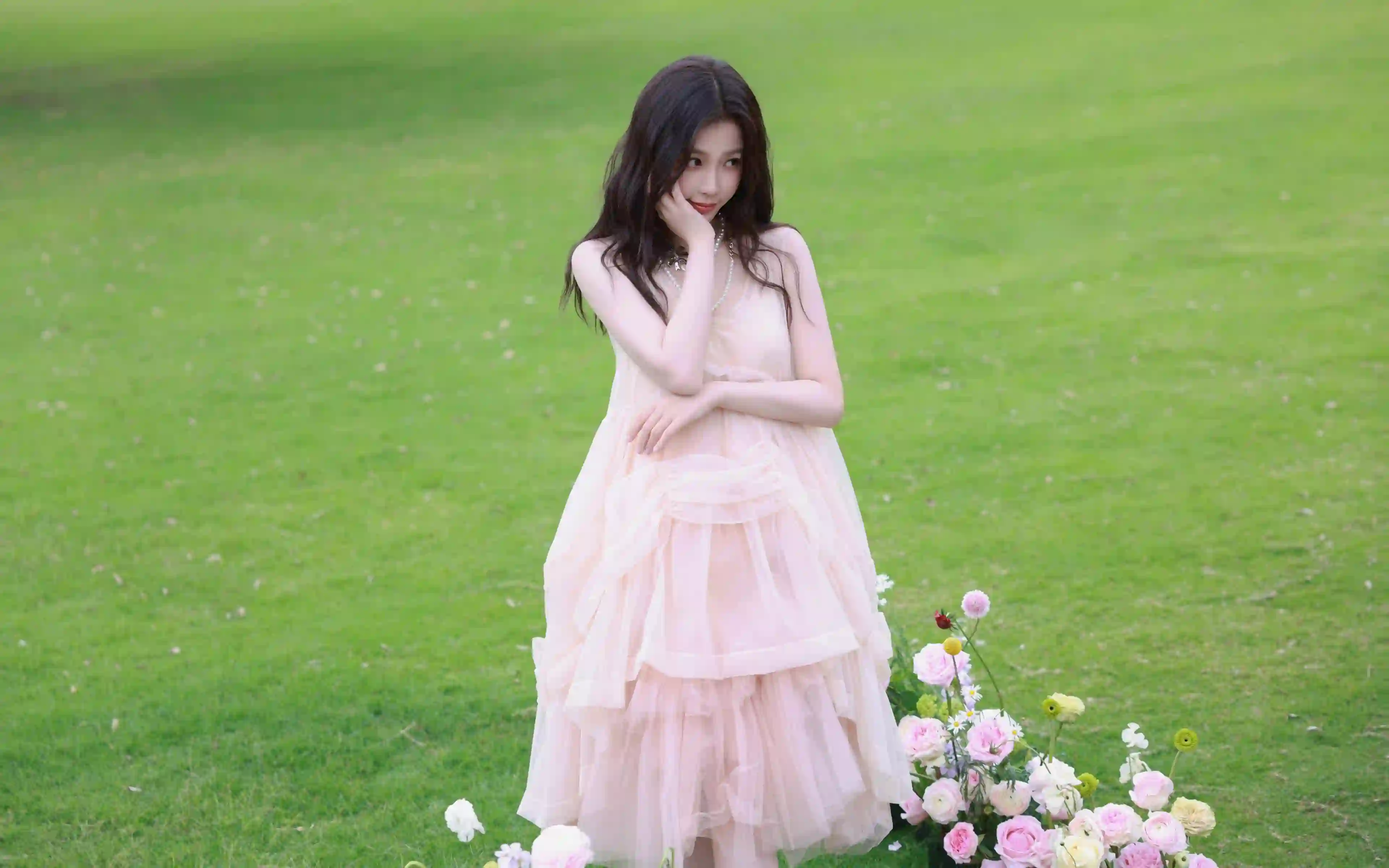 明星壁纸 美女 可爱 虞书欣 长发美女 