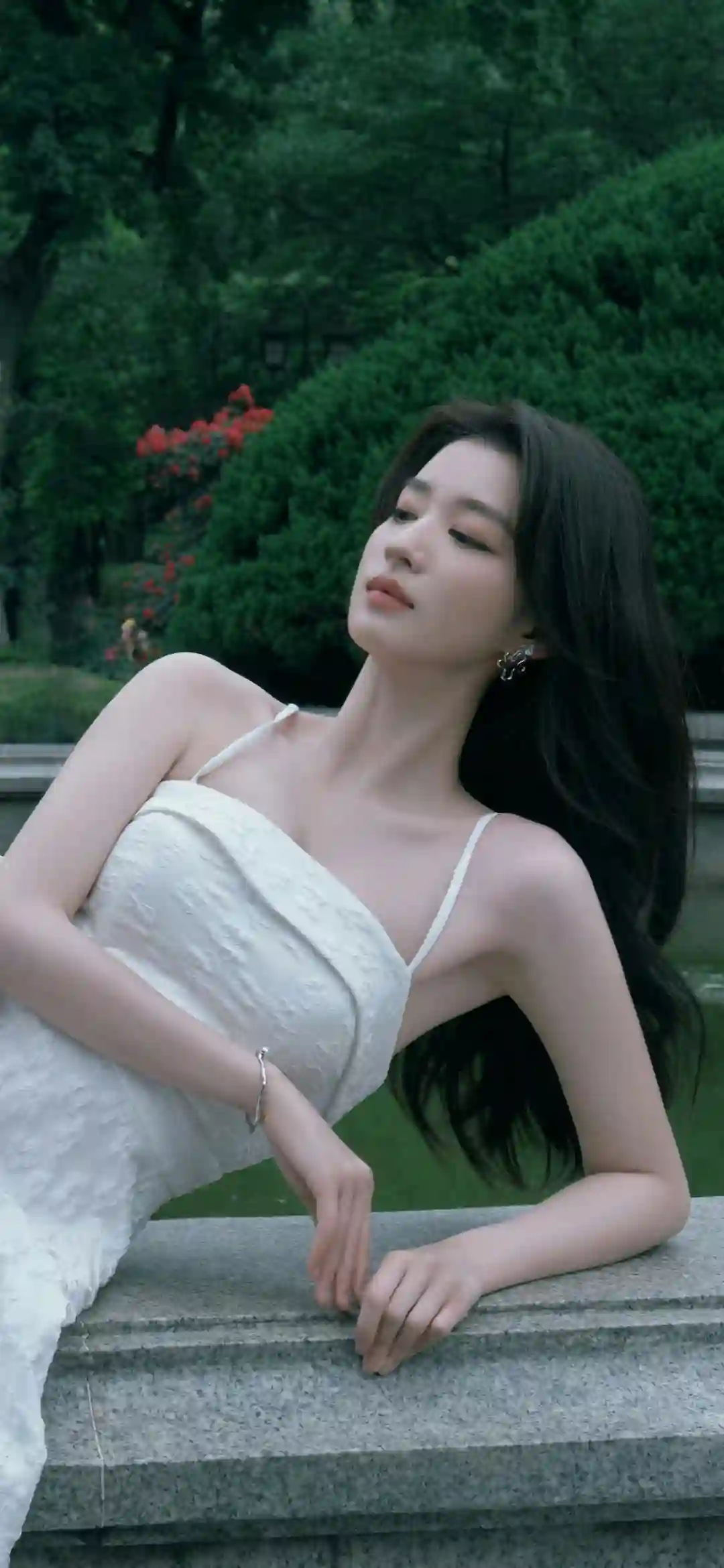 长发美女 白色长裙 吊带 王楚然