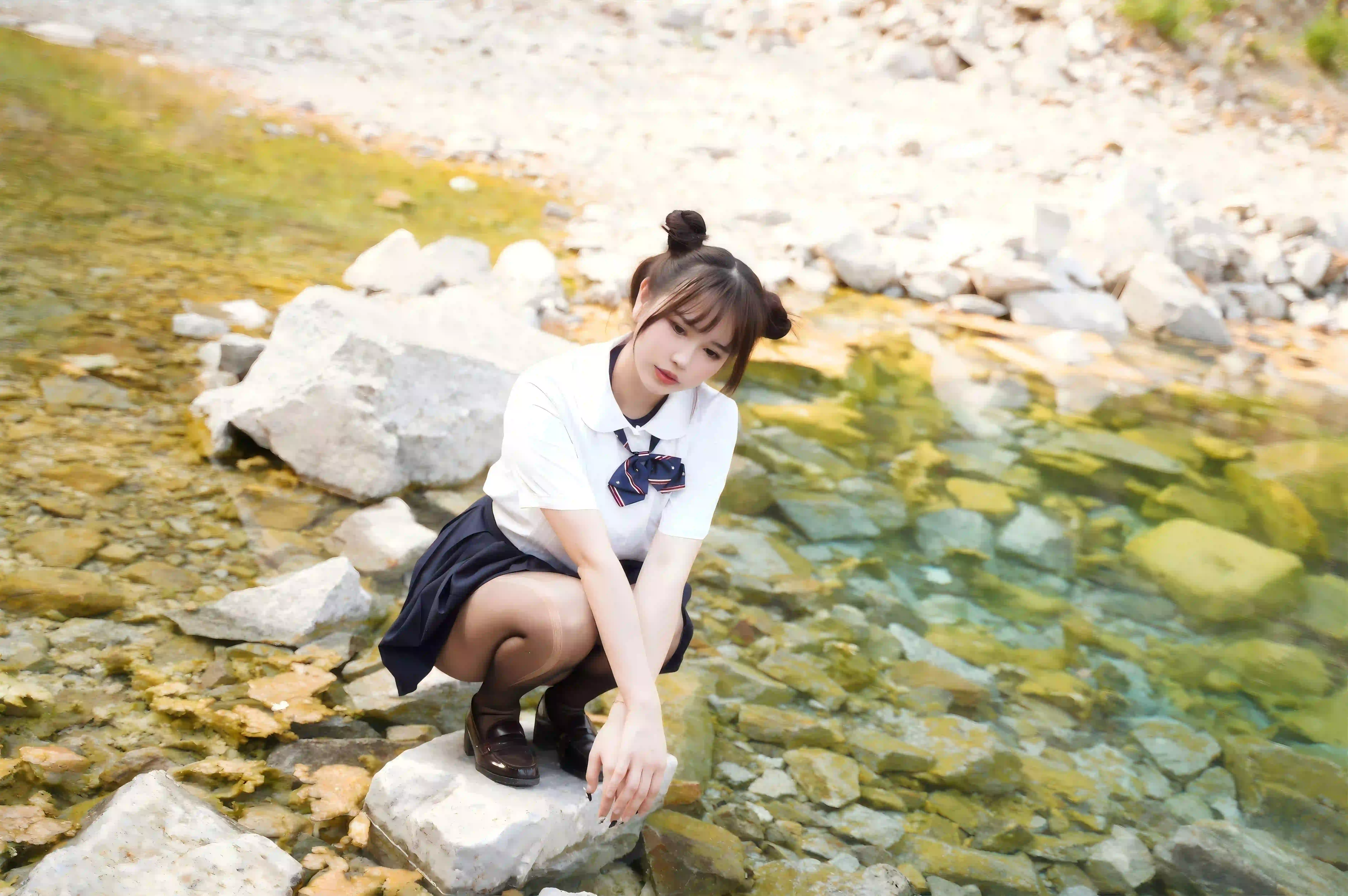 户外 长发美女 性感美女 丝袜美腿 jk穿搭 白色衣服