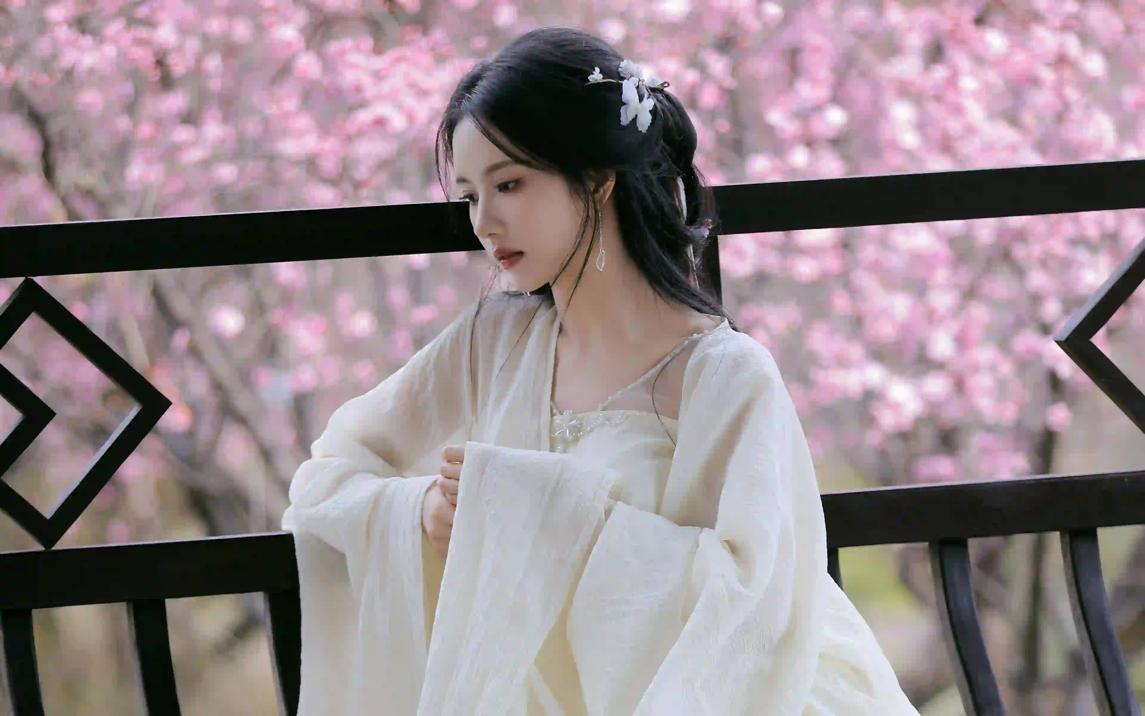 漂亮唯美古风美女刘些宁 电脑壁纸4k超清 