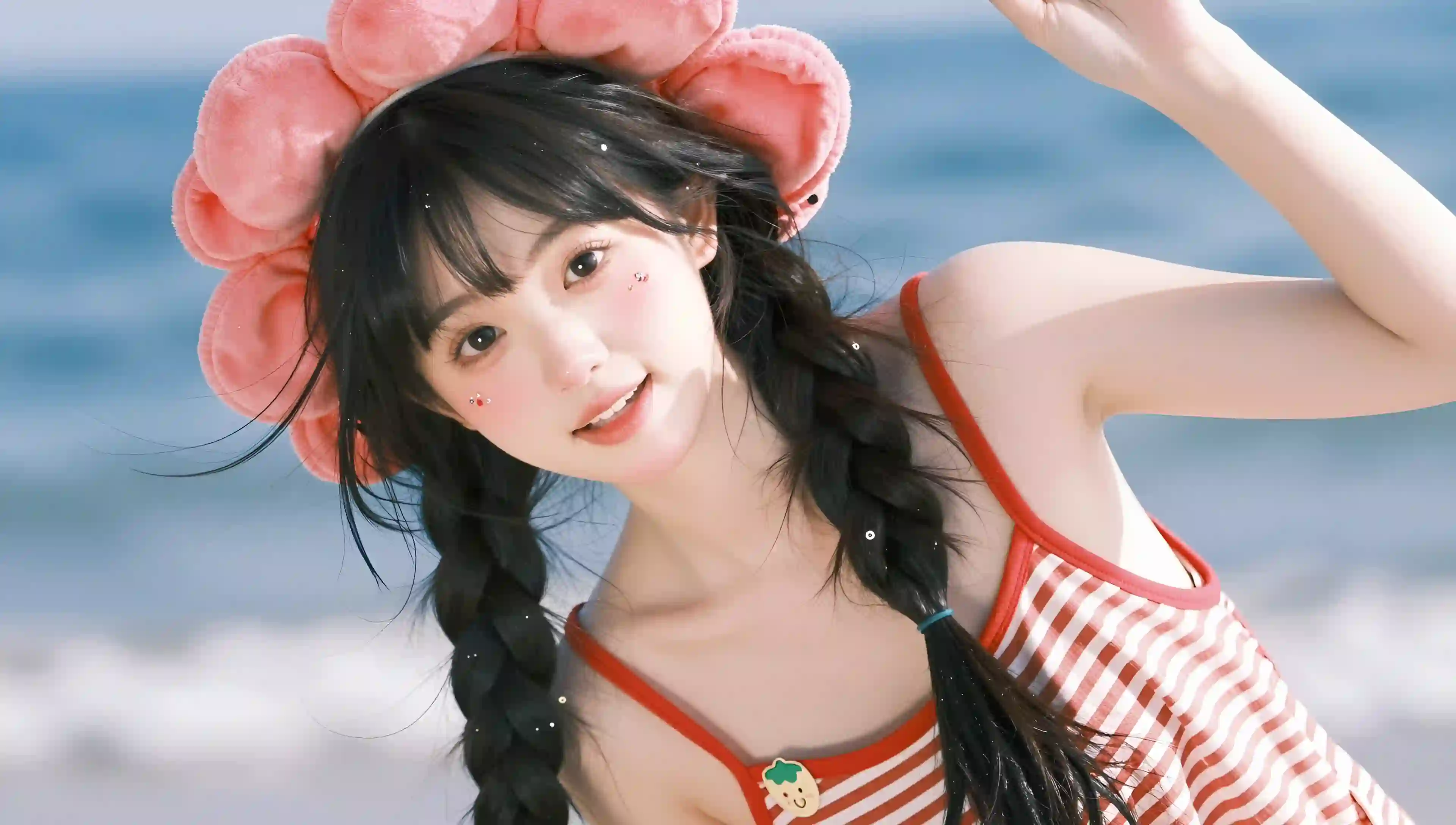 女孩 粉色熊耳 红白条纹 海滩 清新 可爱