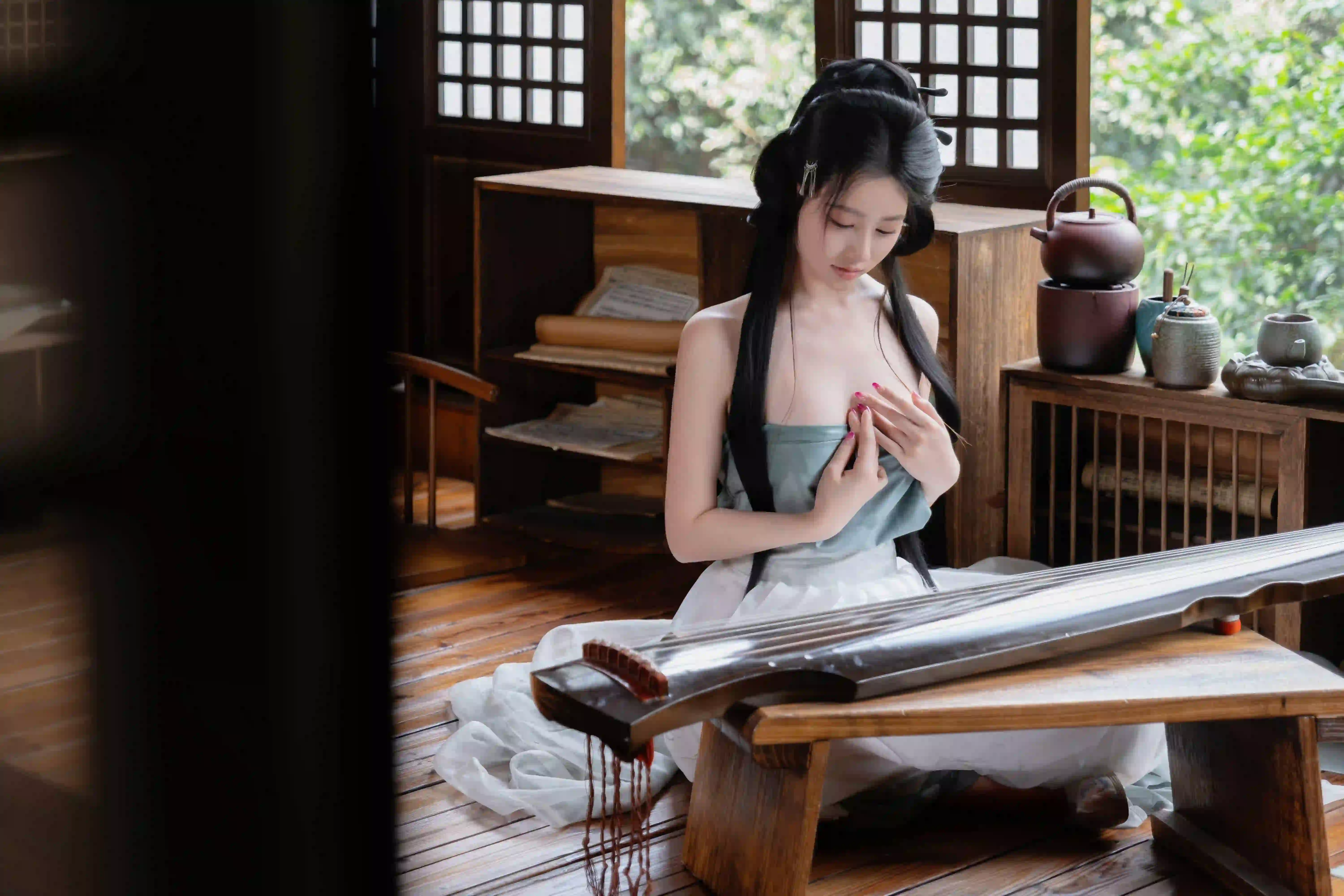 性感 古琴 古风汉服美女 性感美女 古风穿搭 居家 古风建筑
