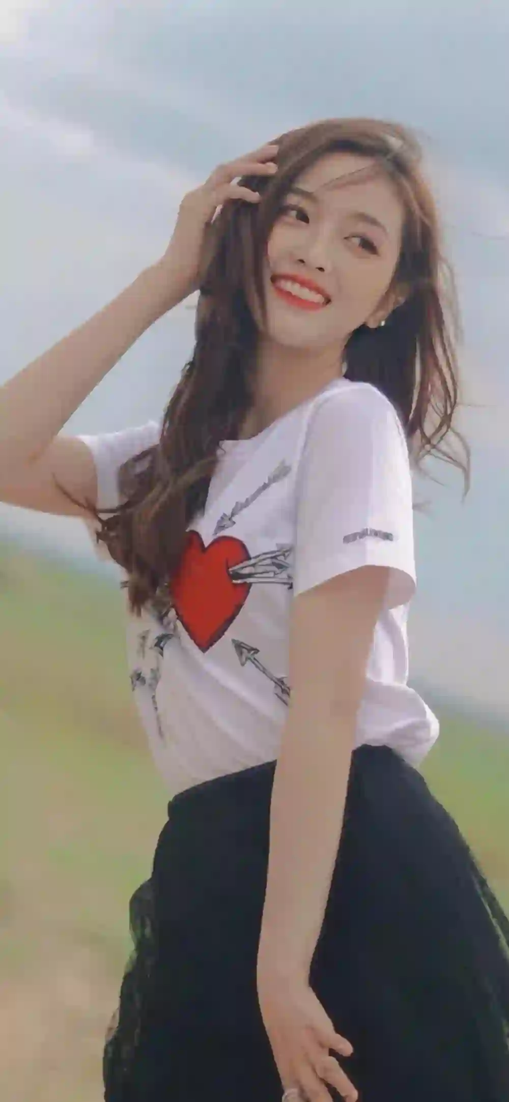 长发美女 清纯 甜美 白色T恤