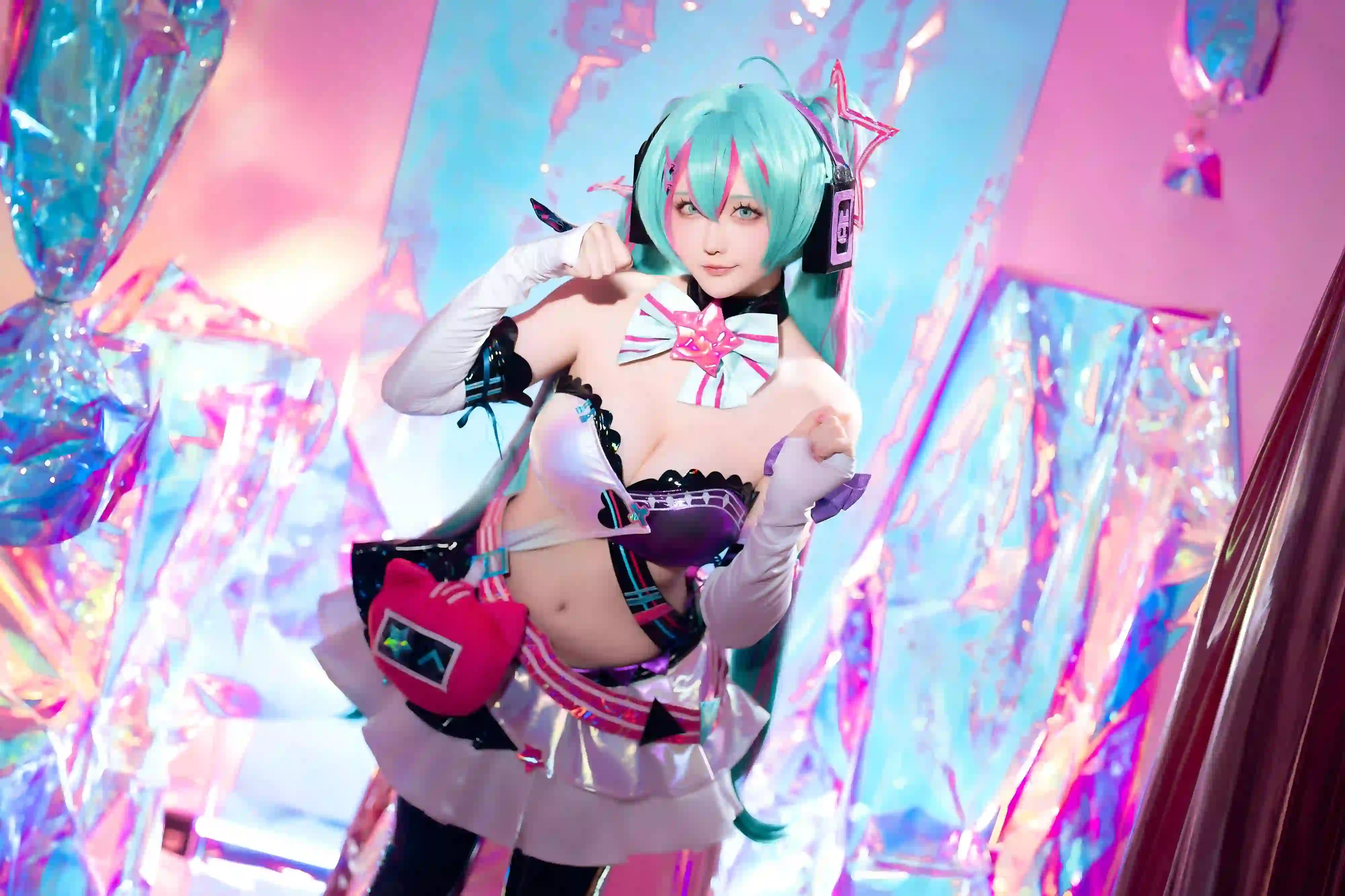 初音未来 炫彩背景 蓝色头发