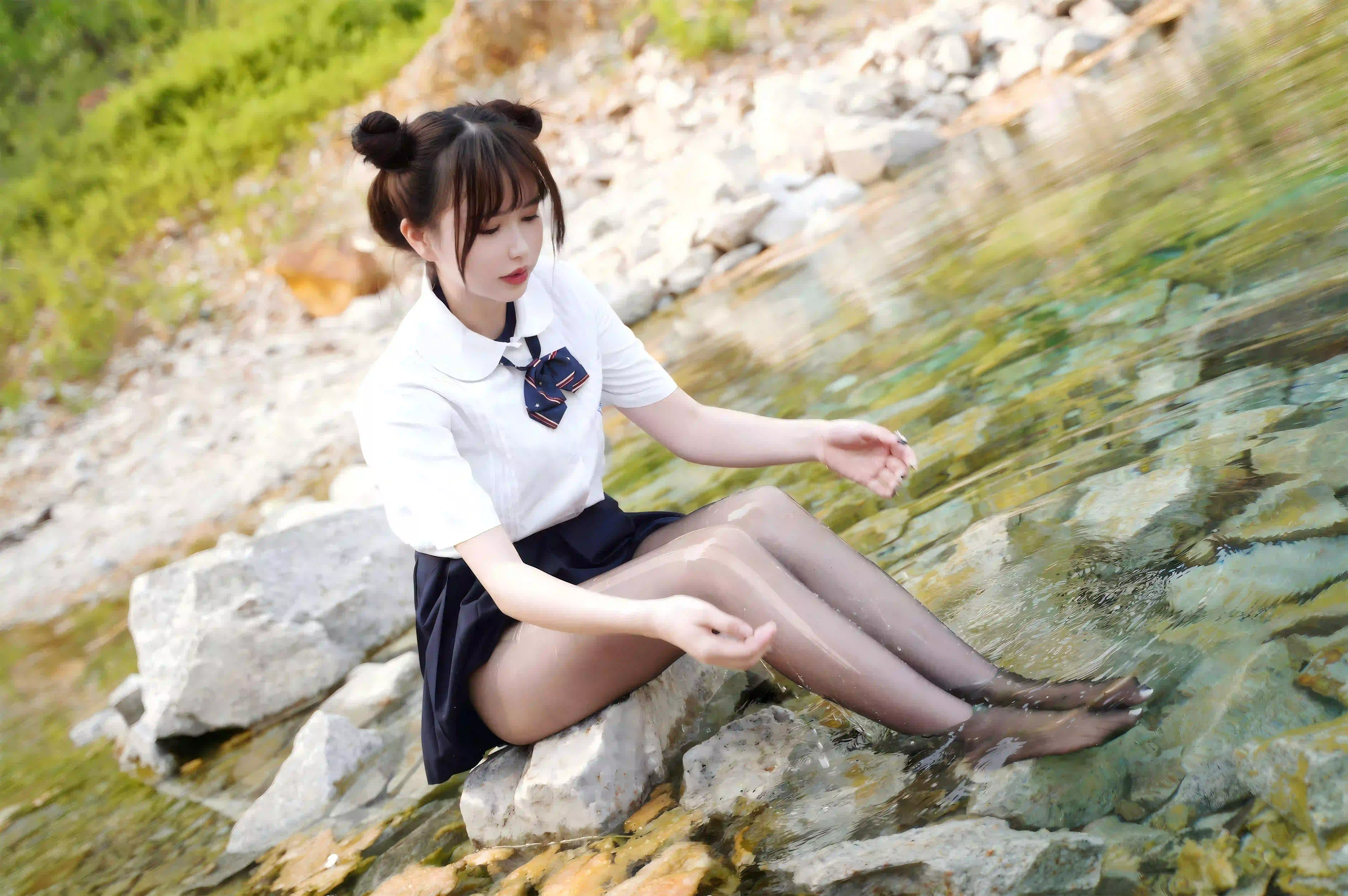 户外 长发美女 性感美女 丝袜美腿 jk 丝袜 渐变丝袜