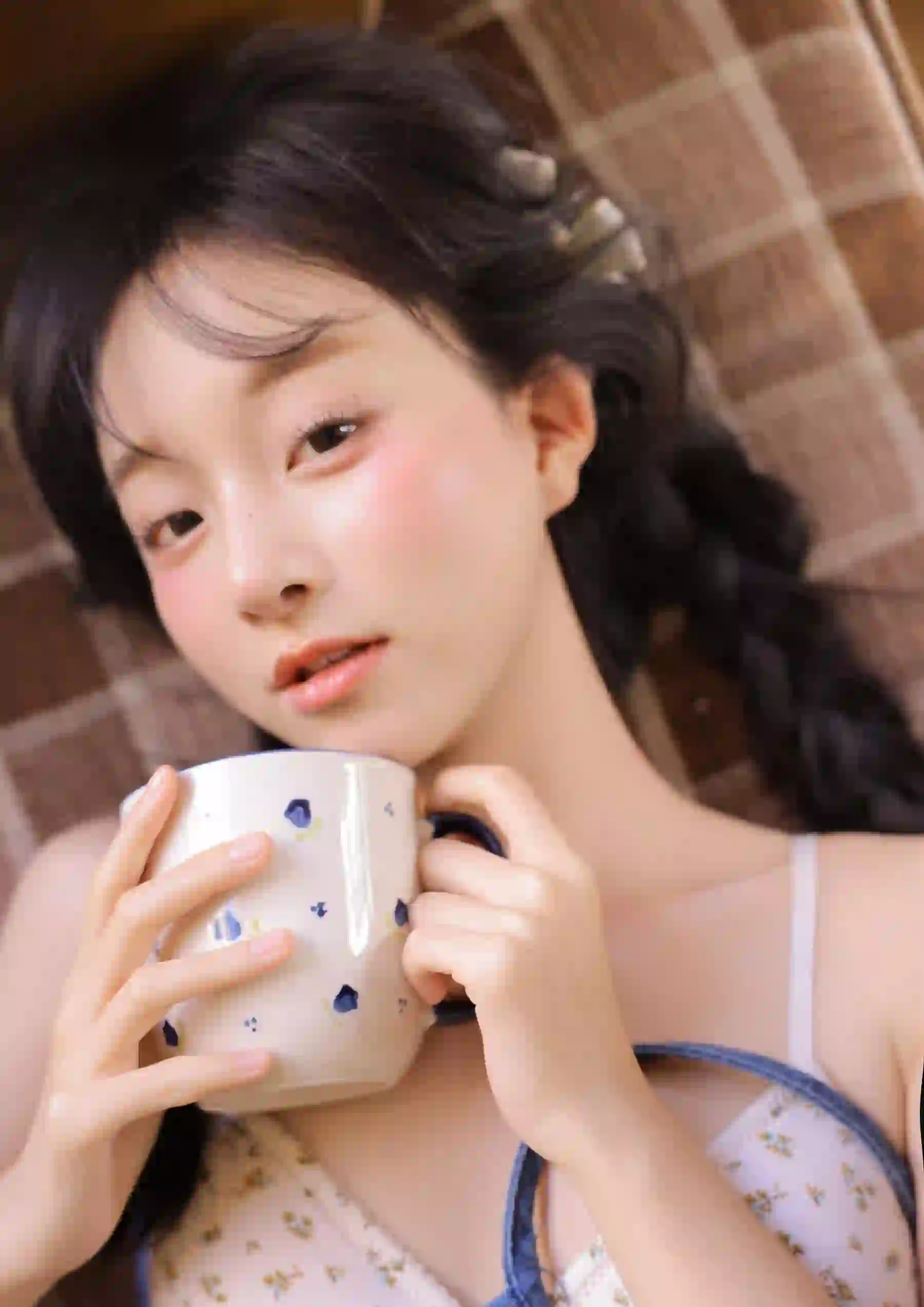 甜美女孩 双马尾女孩 牛仔穿搭 吊带