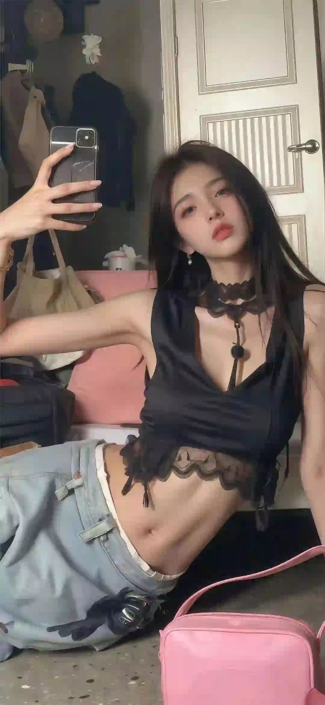 牛仔穿搭 自拍 性感美女