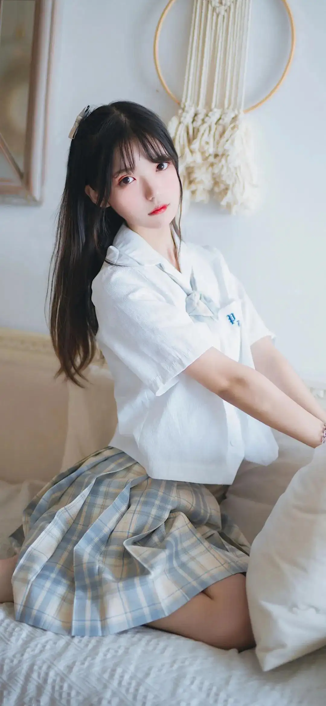 可爱长发居家jk美女
