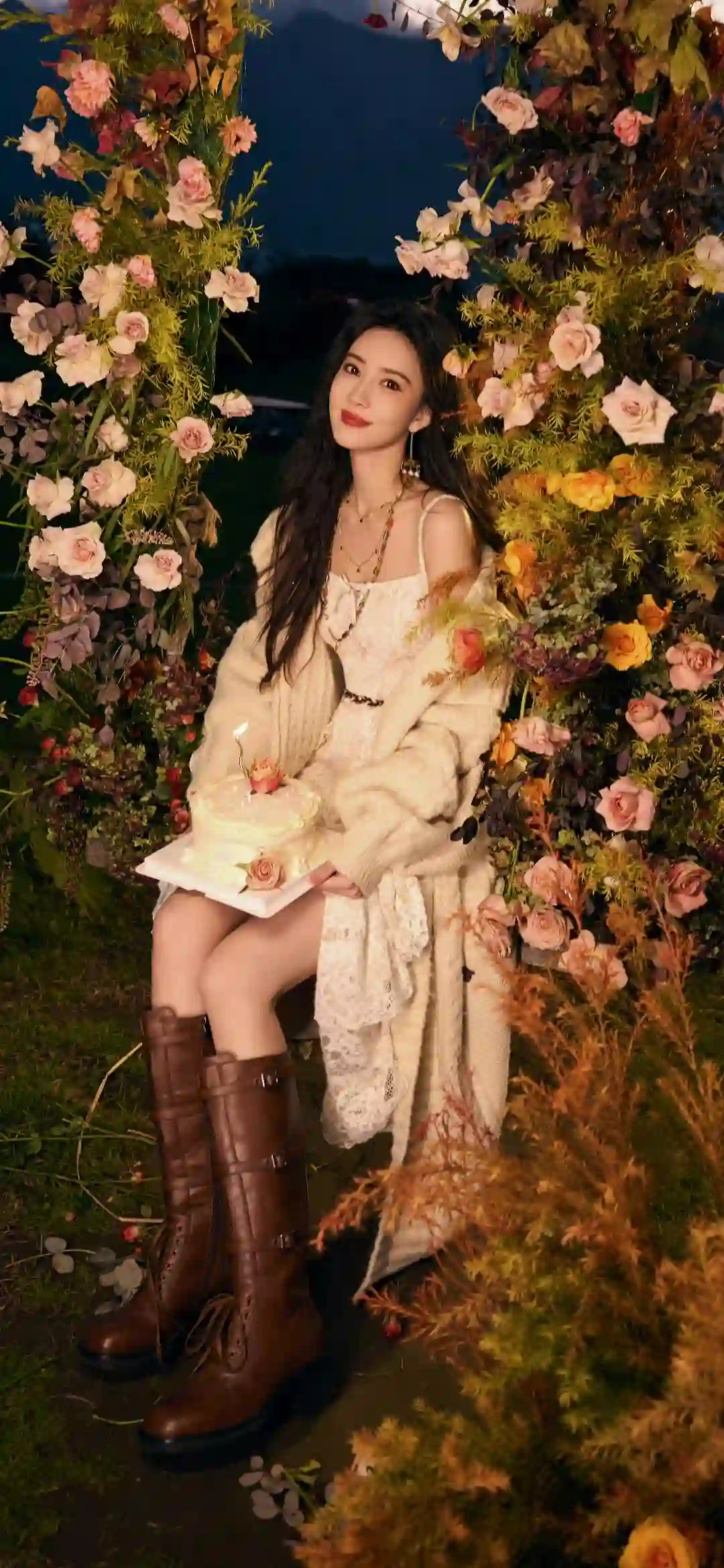 鲜花 长发女孩 性感美女