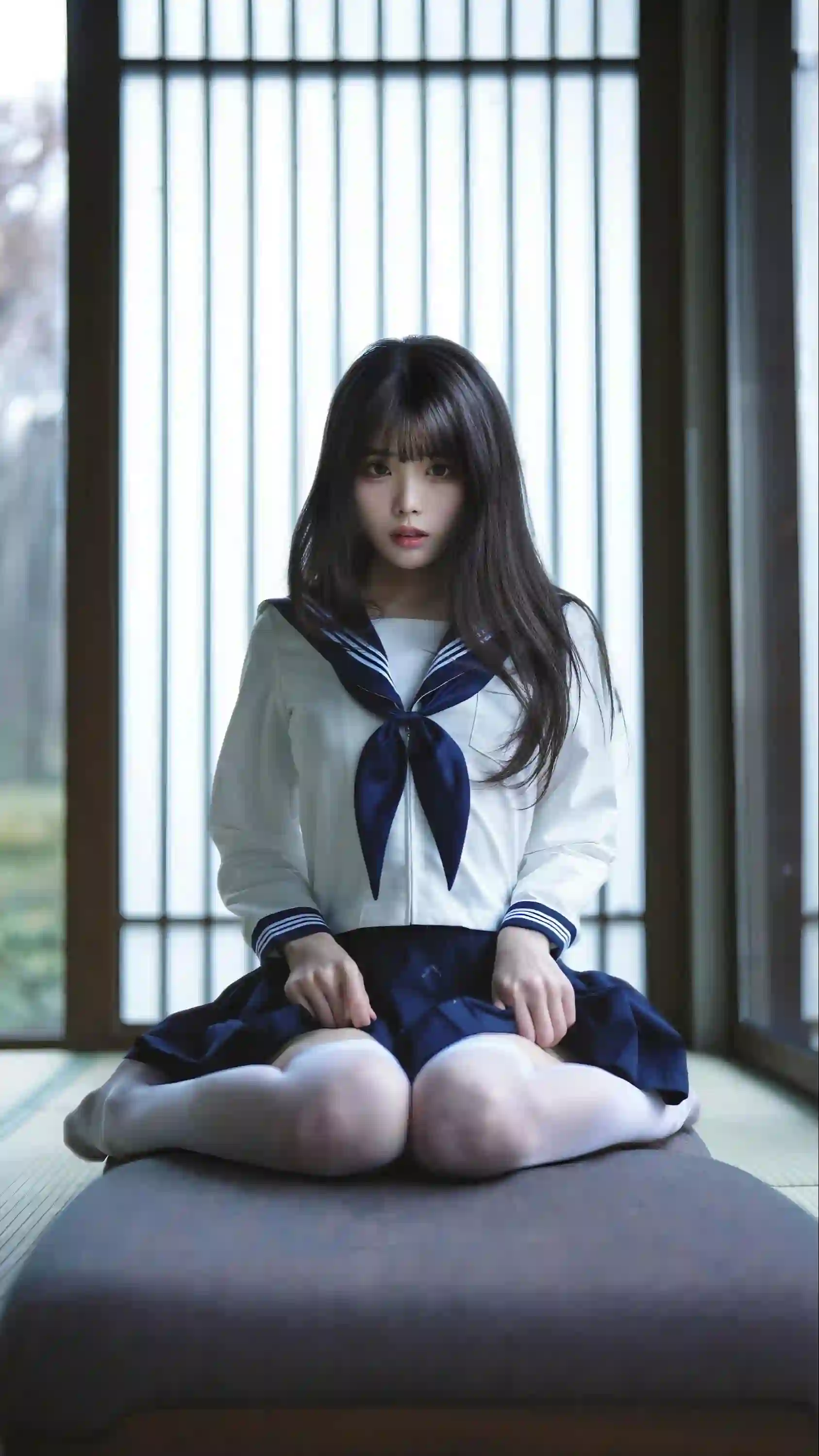 jk穿搭 丝袜 白色丝袜 长发美女 白色衬衫