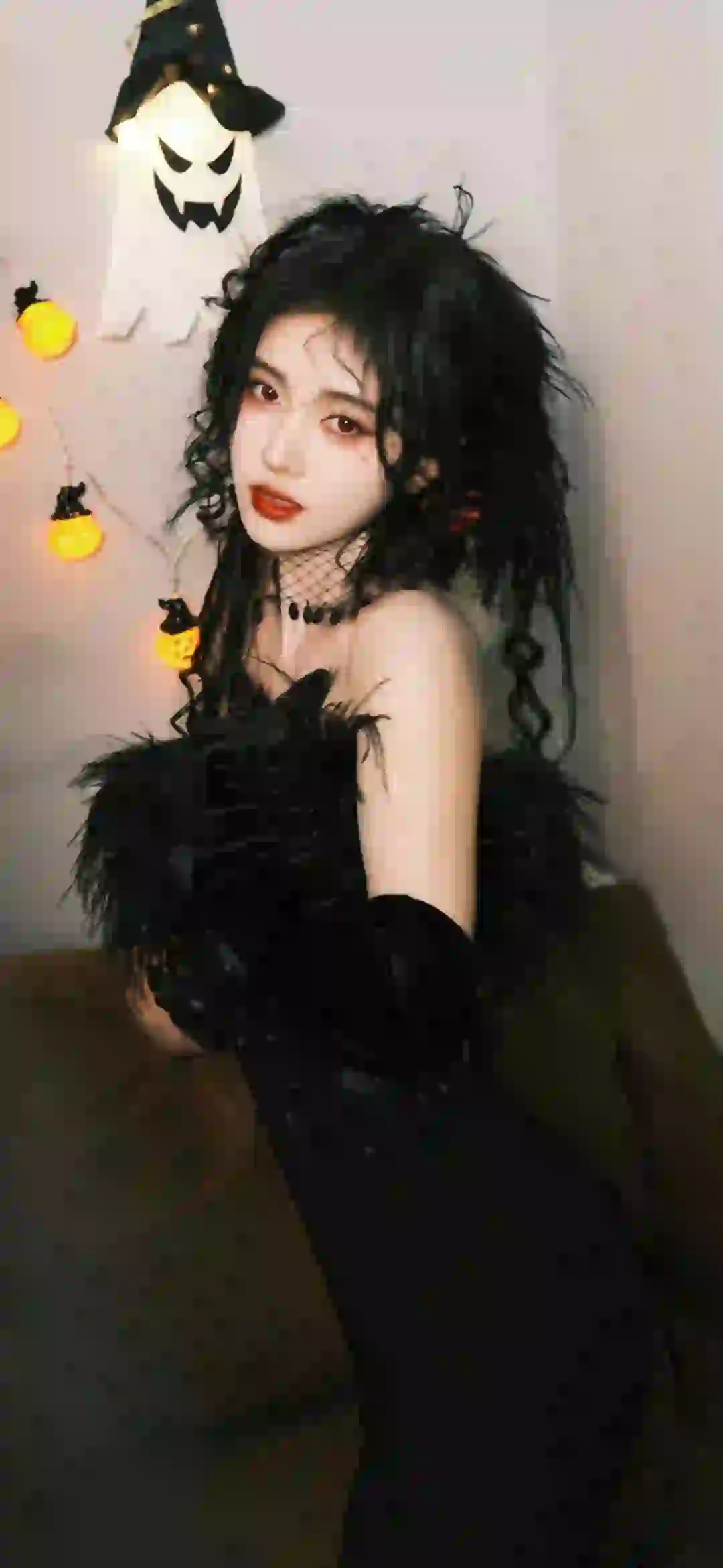 美女女明星 鞠婧祎 长发美女 女神 黑色卷发 黑色晚礼服