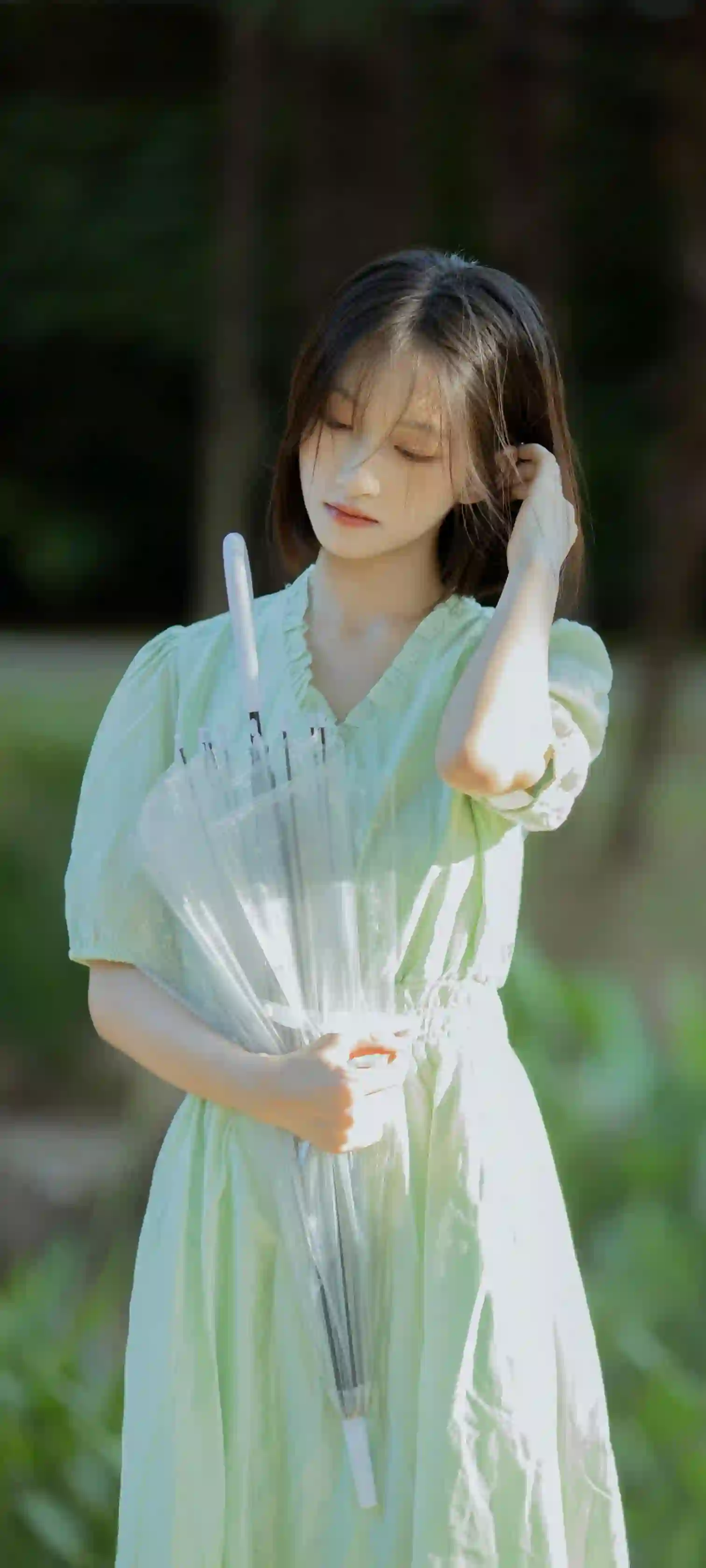 绿裙少女 透明雨伞 清新唯美 阳光自然 少女写真
