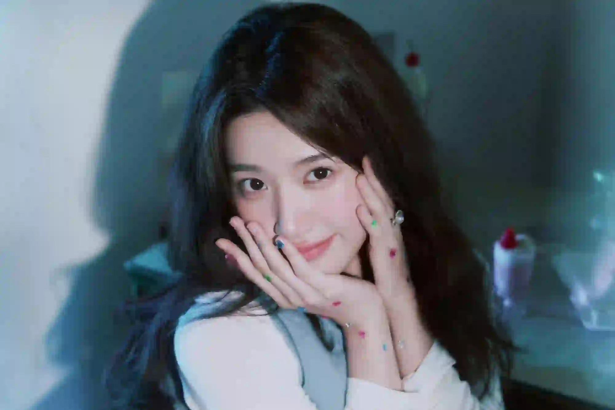 卢昱晓 长发清纯美女 写真 可爱