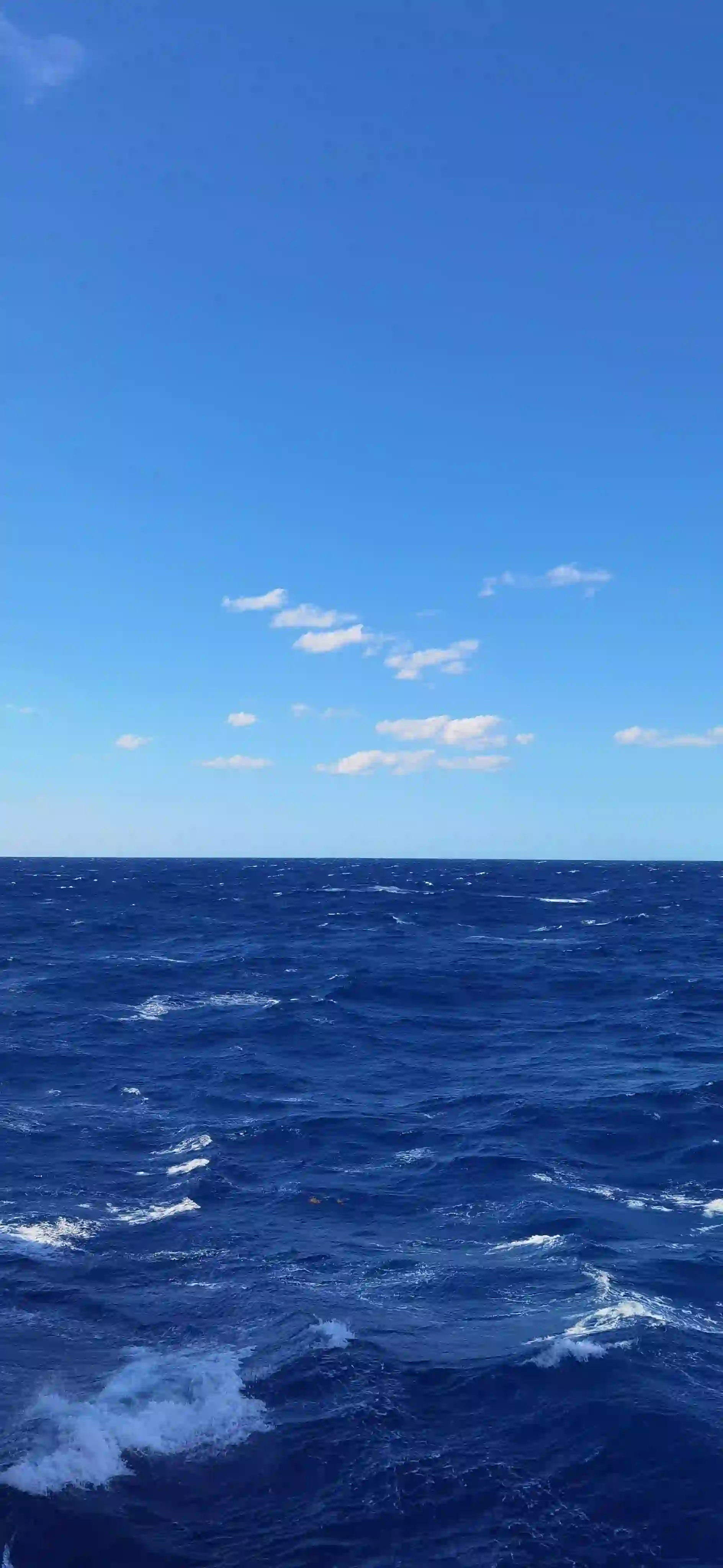 蓝天白云 海水 海