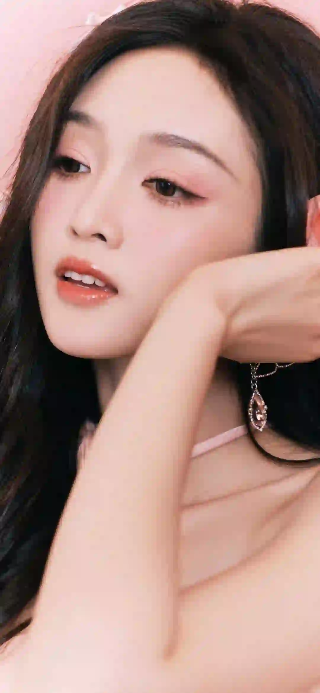 明星壁纸 吴宣仪 长发美女可爱女孩 清纯美女 