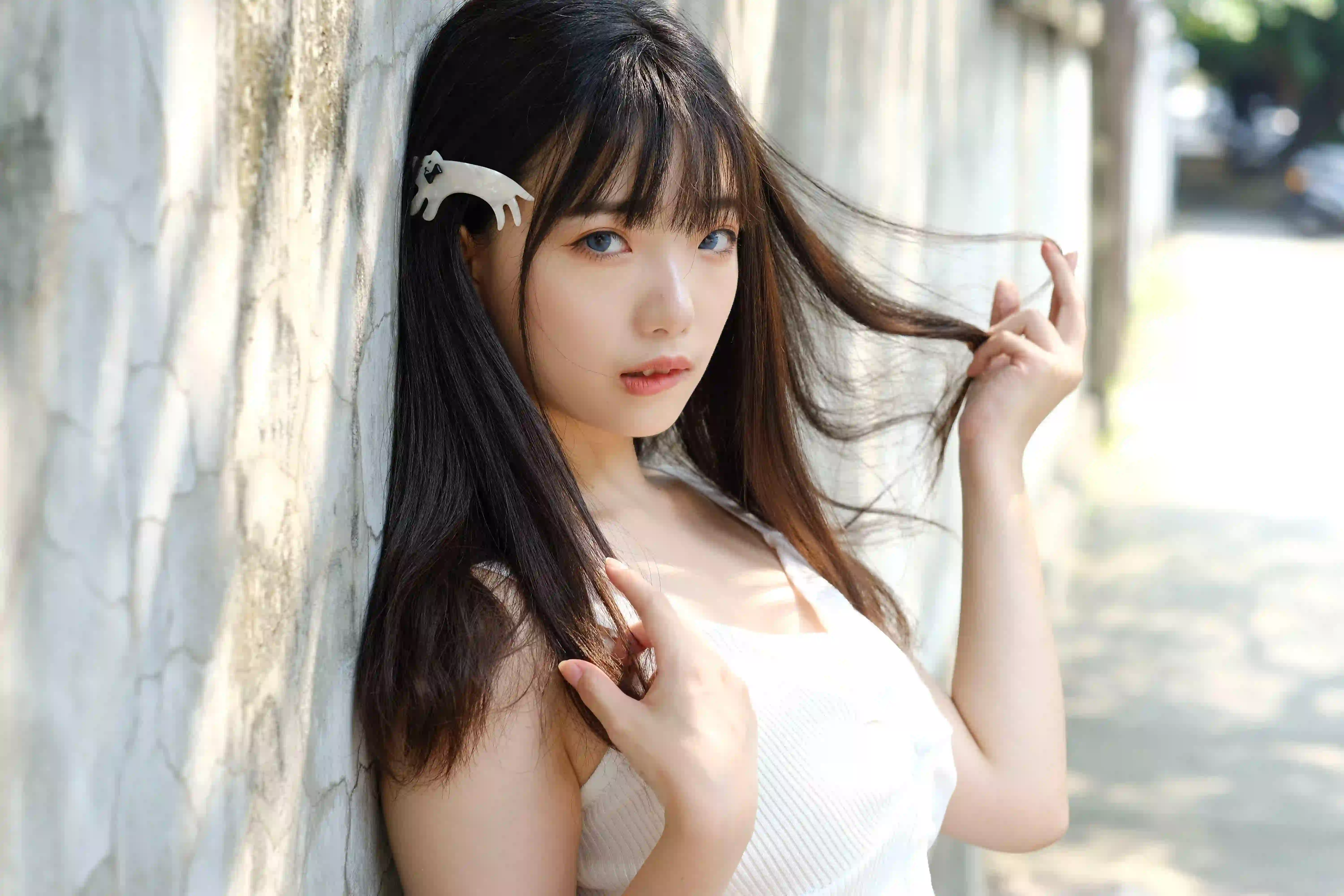 白色衣服 牛仔穿搭 清纯美女 小猫发卡  诱惑