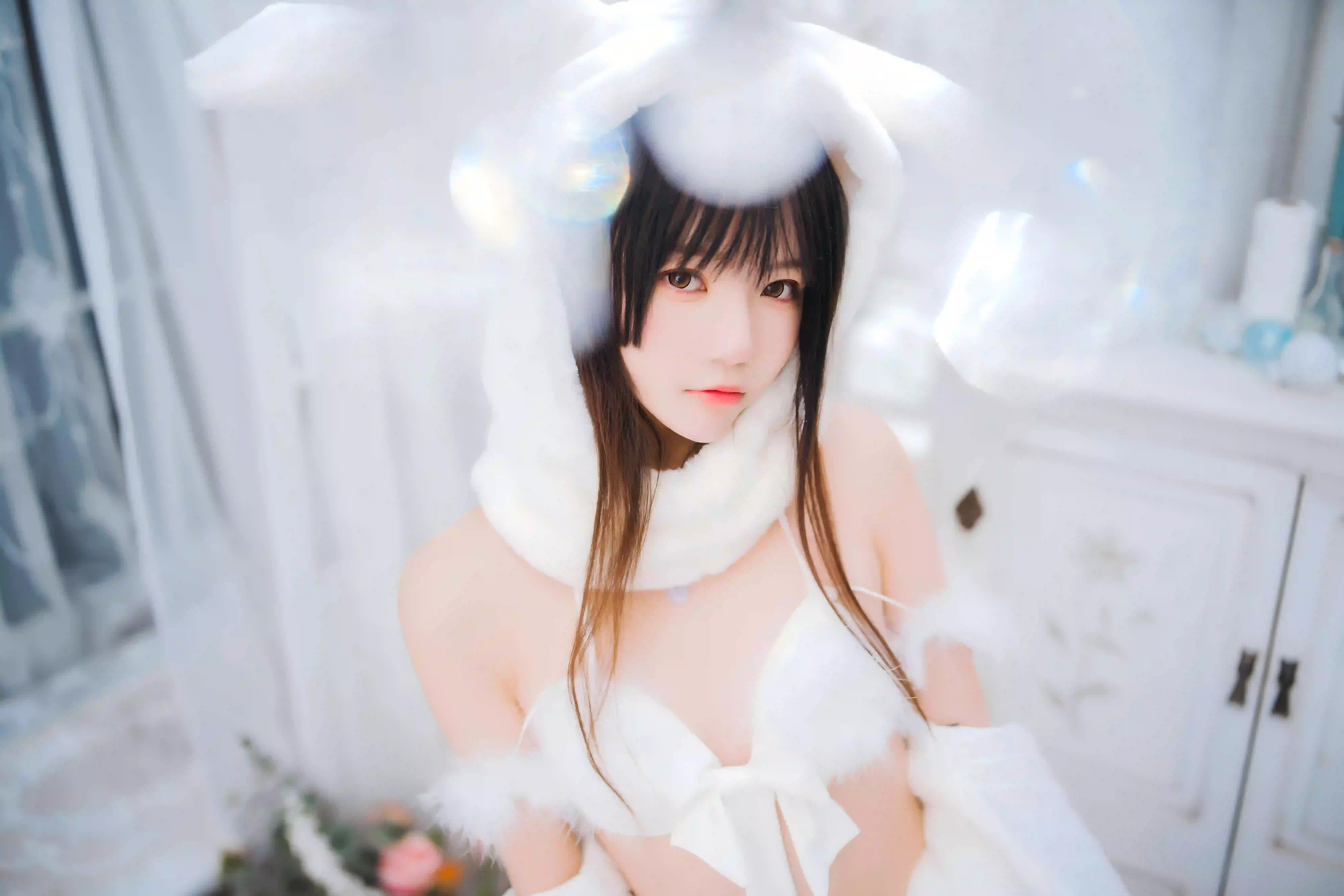 长发美女 清纯 可爱 纯欲 白色衣服 可爱兔耳朵