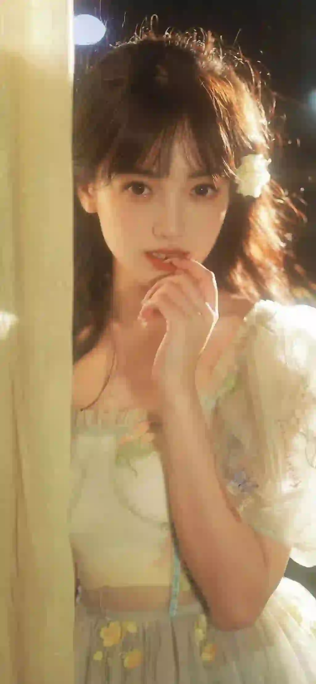 长发美女 可爱 暖色调 可爱甜美女孩