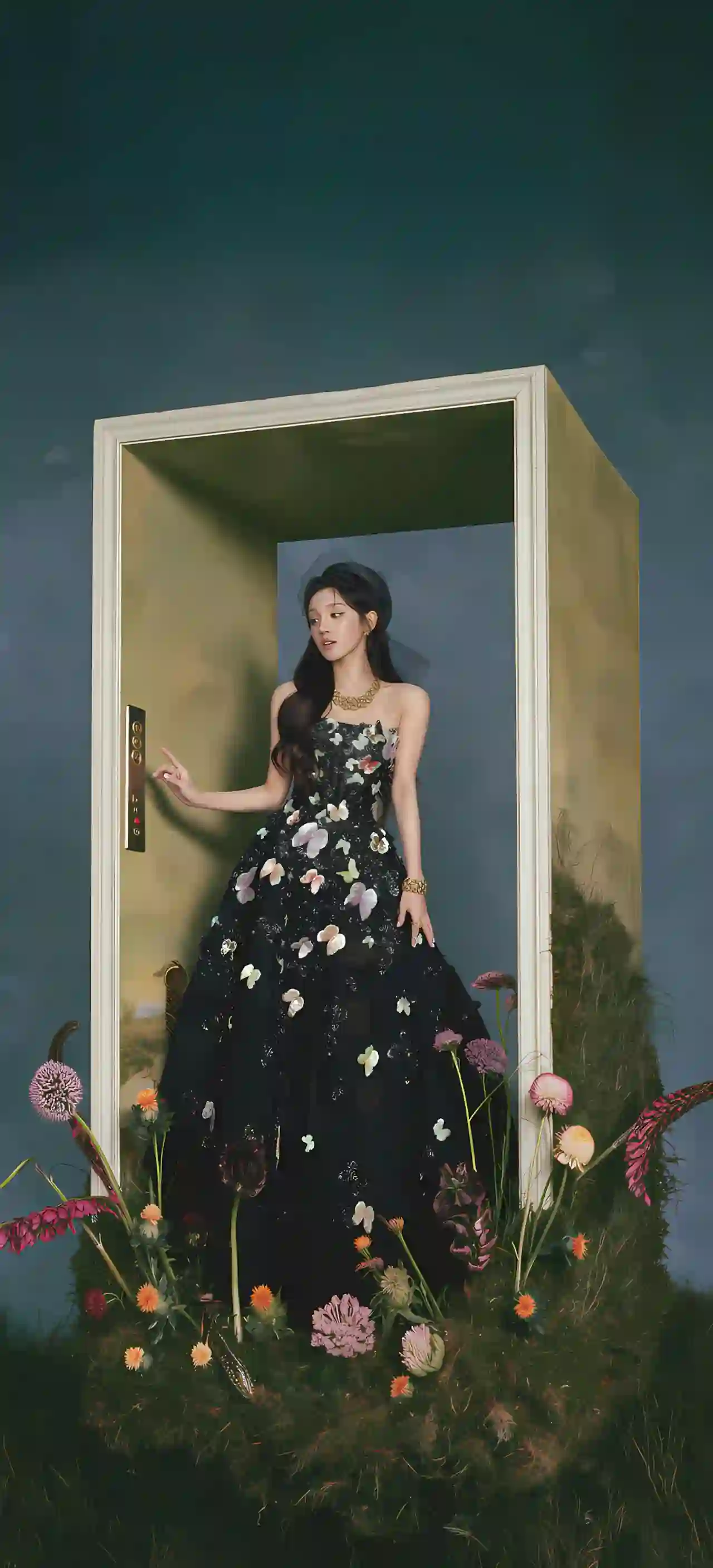 黑色蝴蝶裙 花丛 女神 时尚 超现实 高级感 宋雨琦