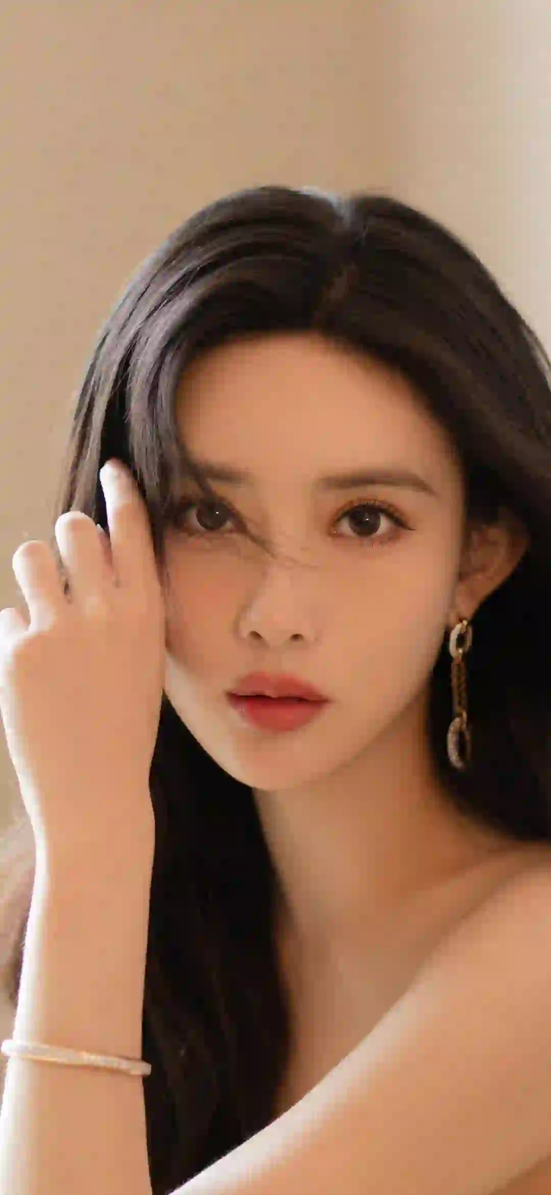 撩发 长发性感美女 孟子义