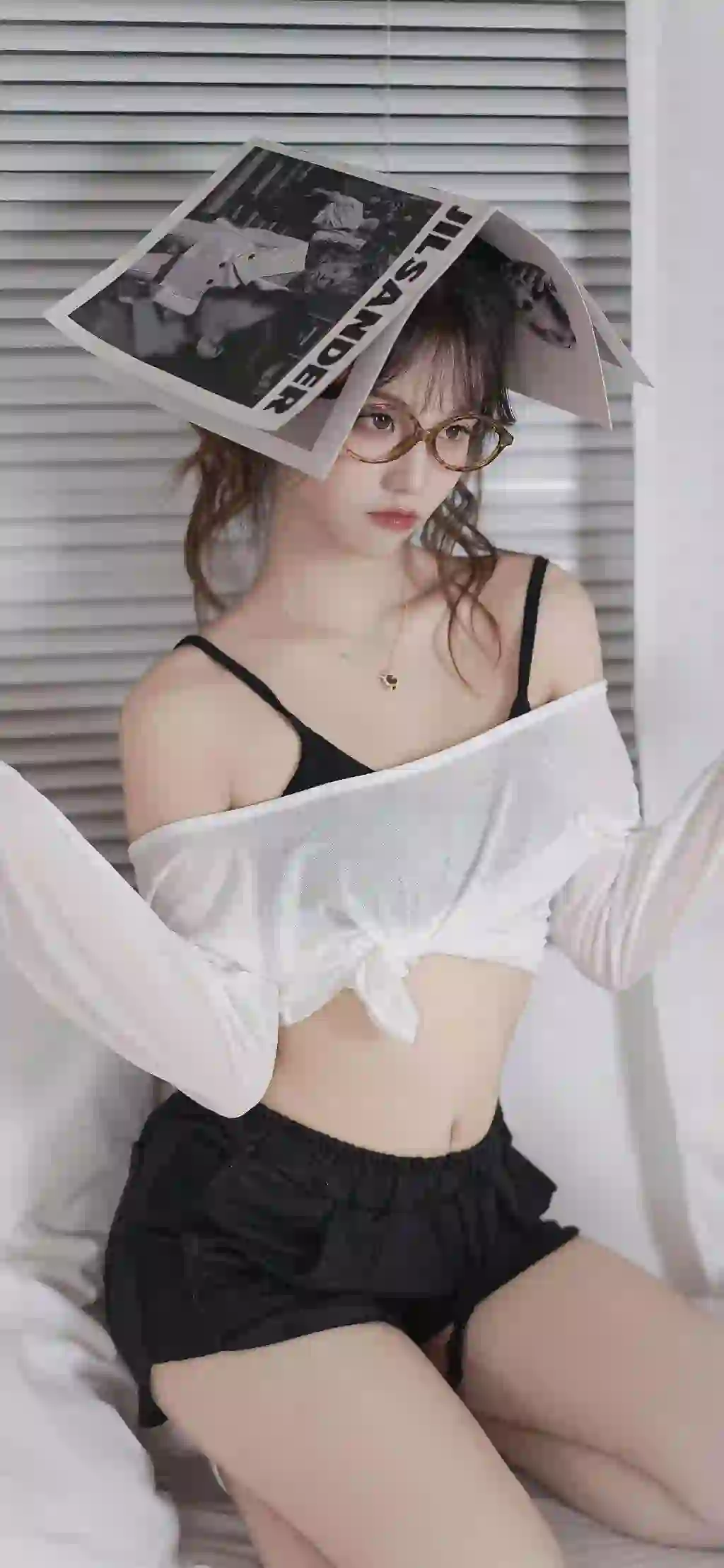 长发美女 性感美女 长腿美女 居家写真