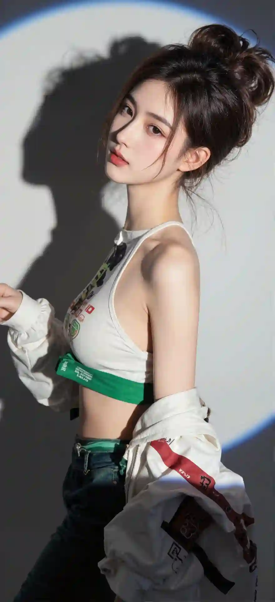 青春活力，潮流运动风AI美女侧颜手机壁纸图片