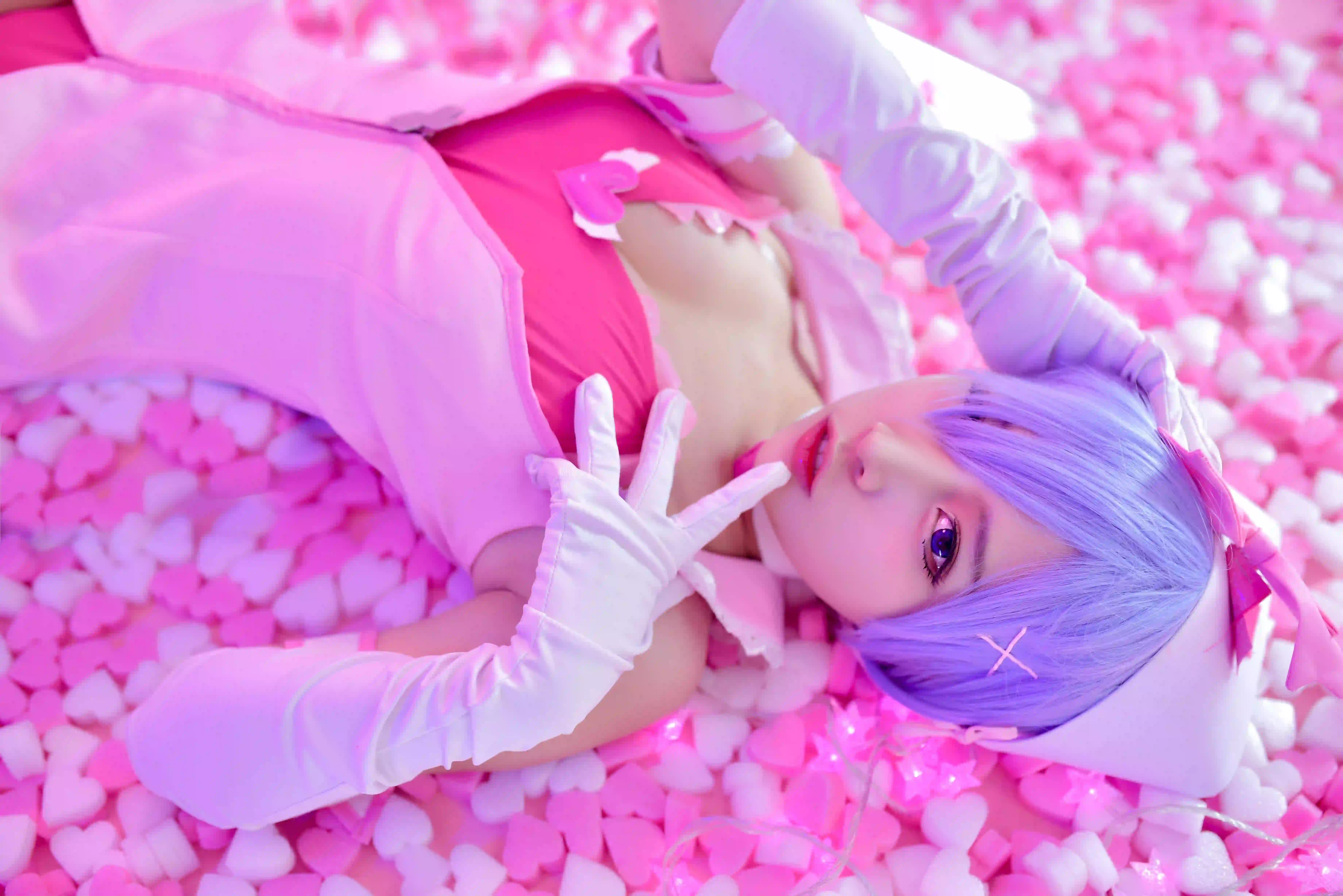 coser 粉红色氛围 可爱 粉红色石头