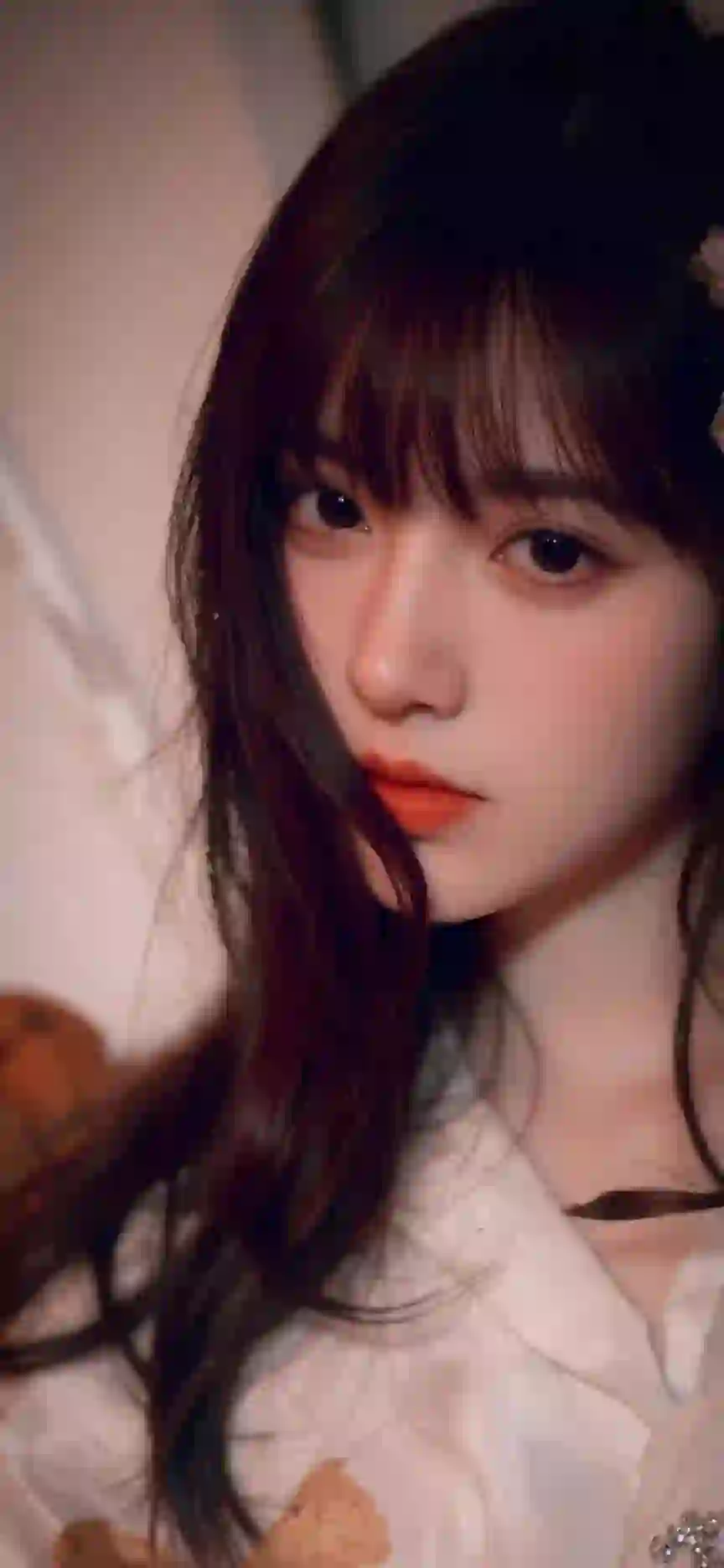 长发美女 清纯女孩 白色衣服