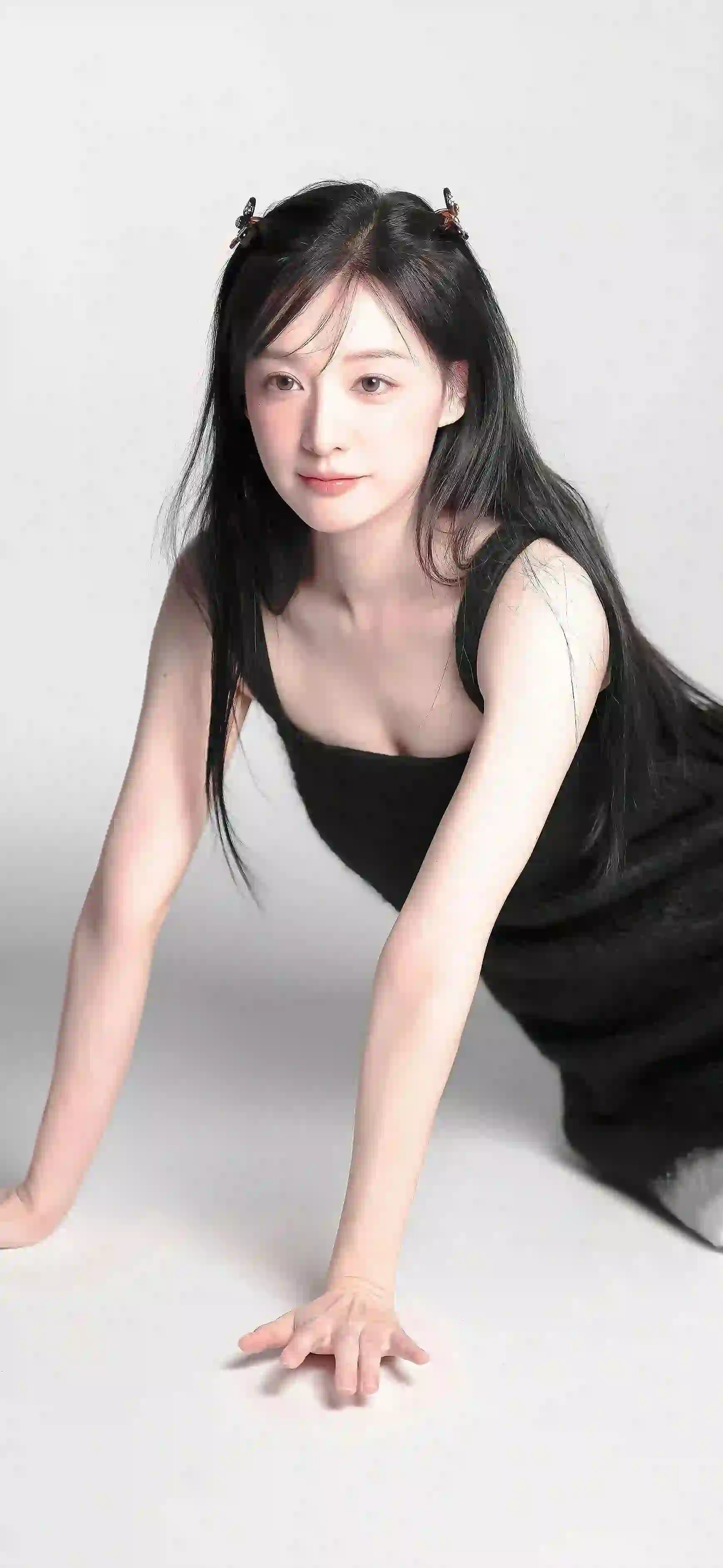 时尚穿搭 长发美女 黑色衣服 