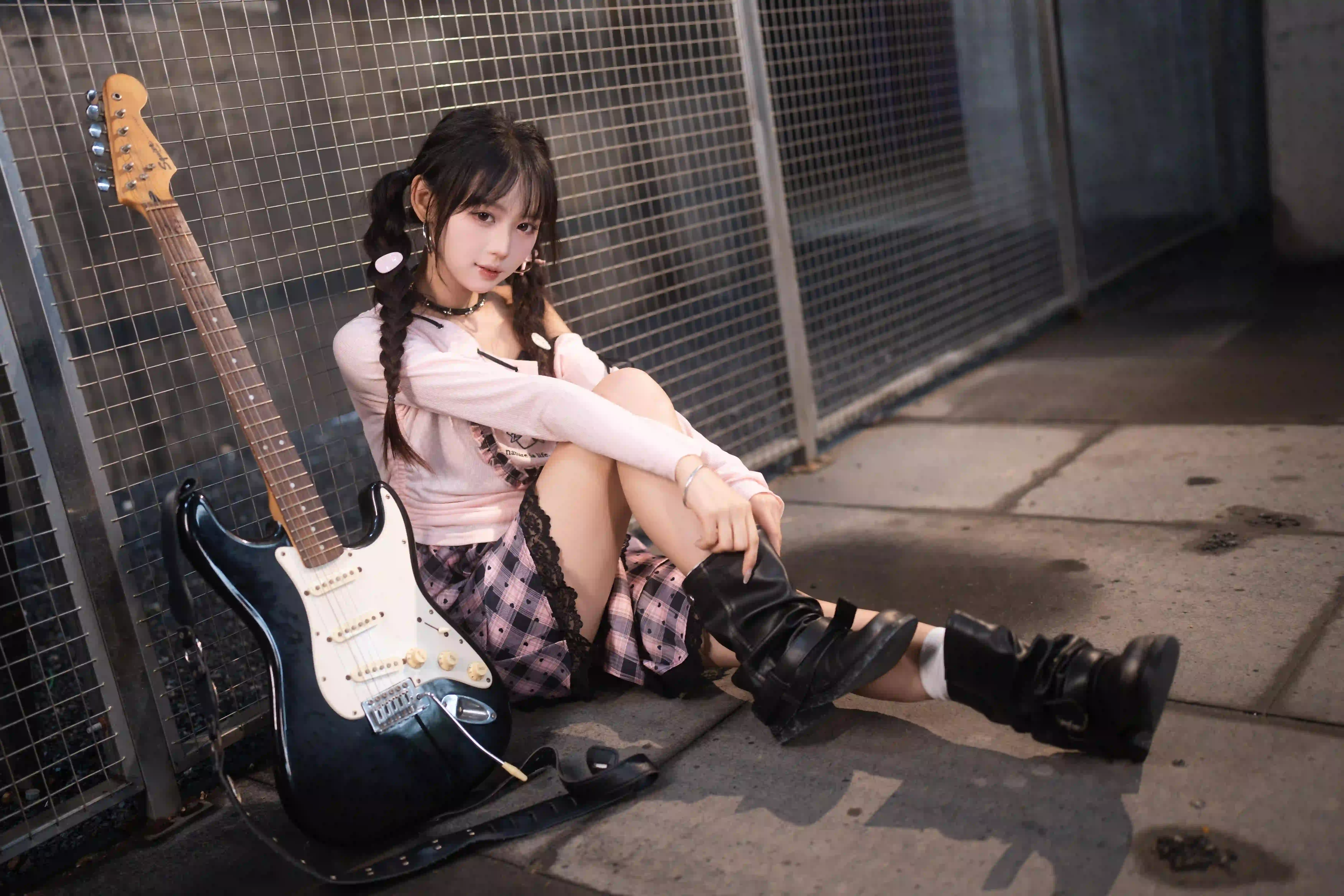 双马尾女孩 吉他少女