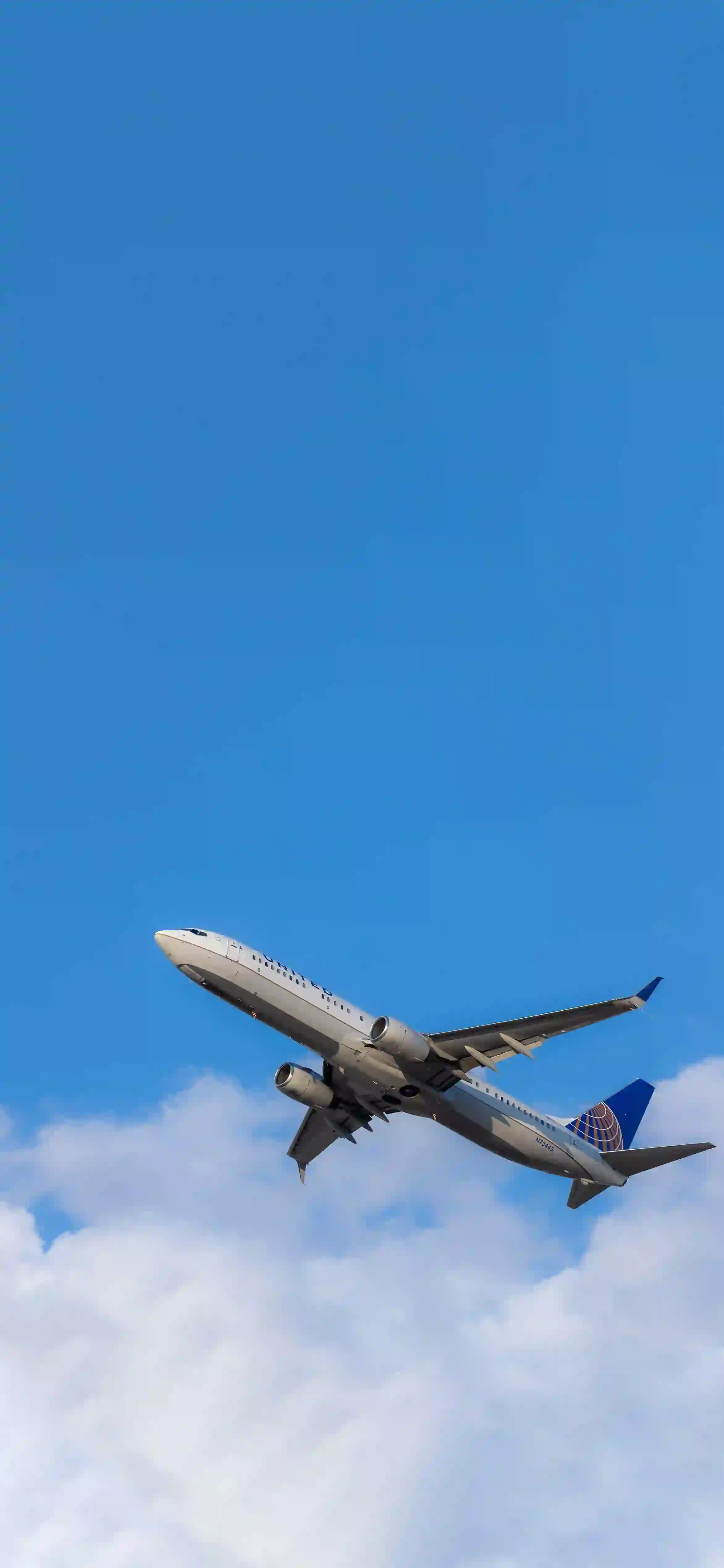 直冲云霞 飞机 蓝天白云