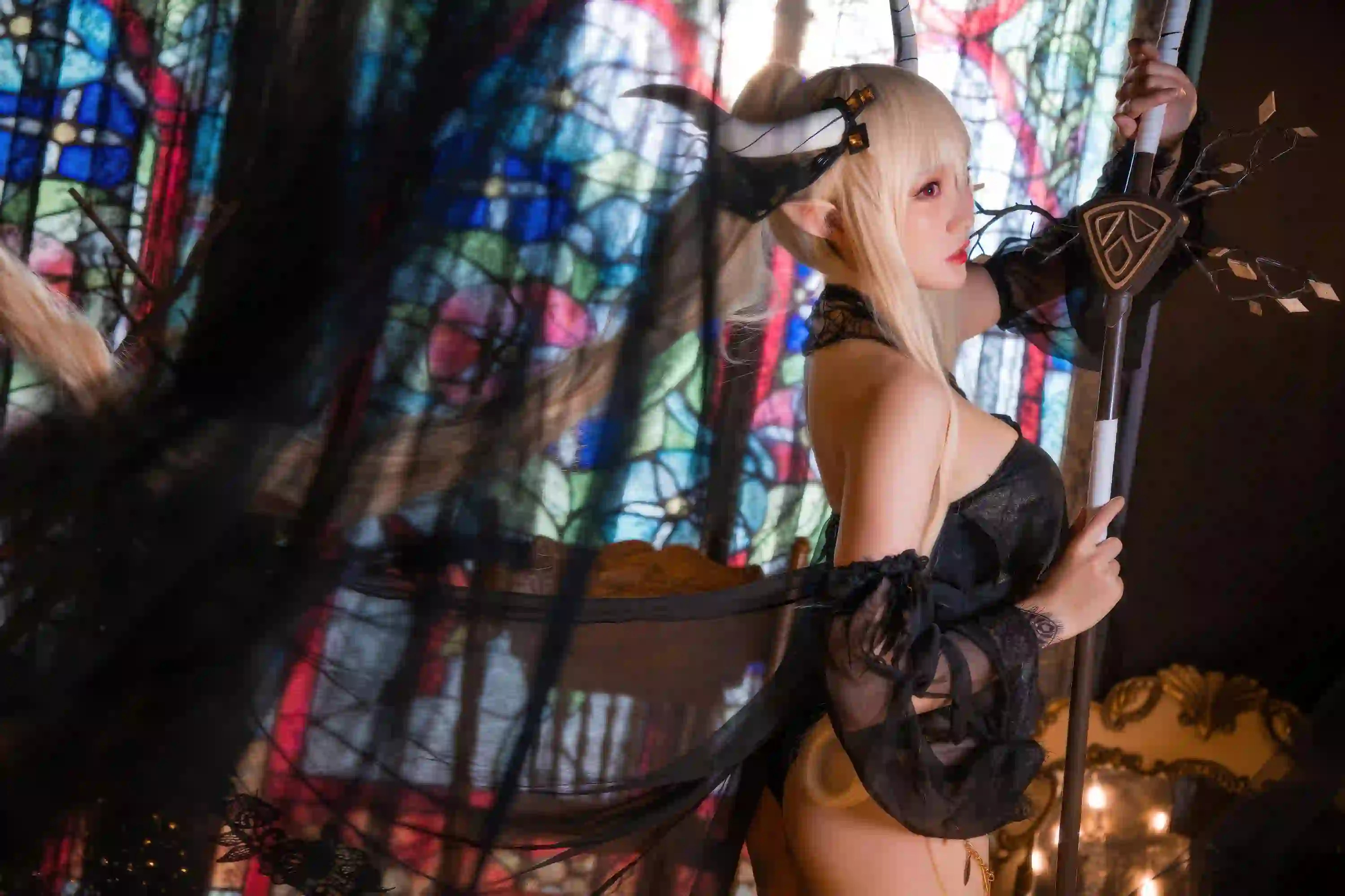 恶魔角 长发美女 白色长发 写真